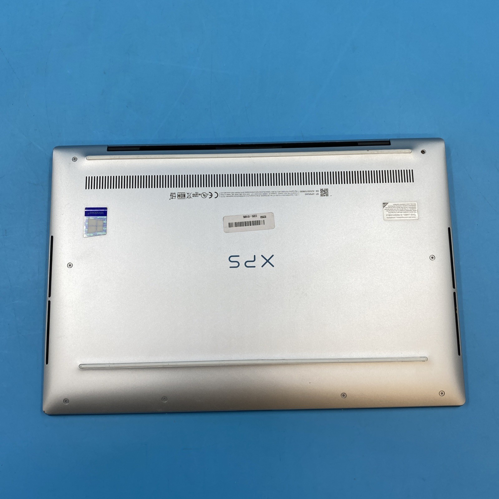 (LOT OF 5) Dell XPS 13 9310 | i5-1135G7 | 16GB RAM | 256/512GB SSD| NO OS