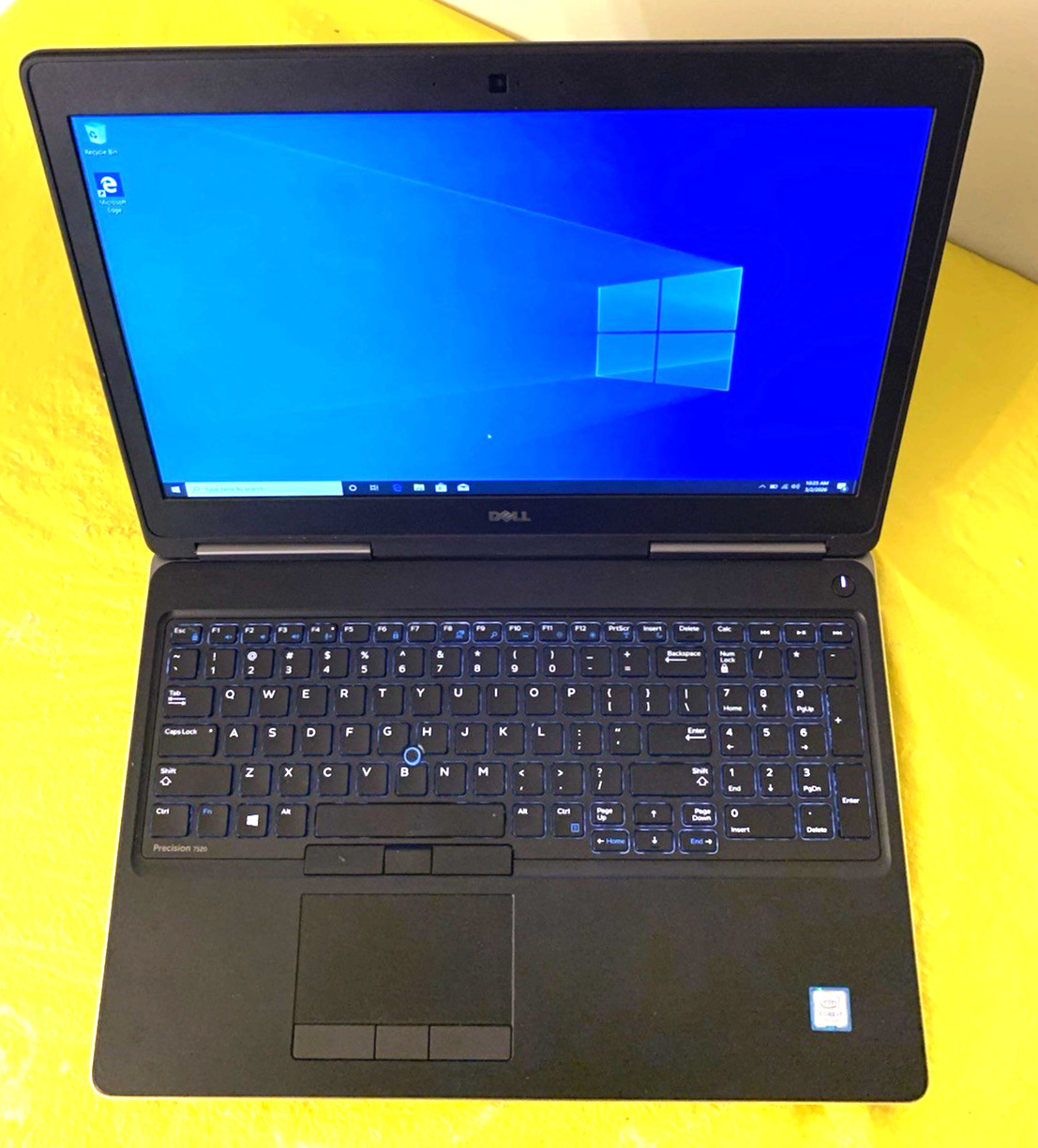 Dell Precision 7520 Workstation 15.6″ Core i7-7820HQ 2.90GHz 16GB Ram 2 TB HDD