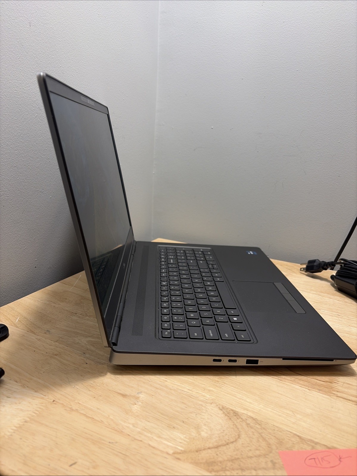 Dell Precision 7760 XEON W-11955M 2.60GHZ 64GB 512GB NVIDIA A4000 WiFi W11 Cord
