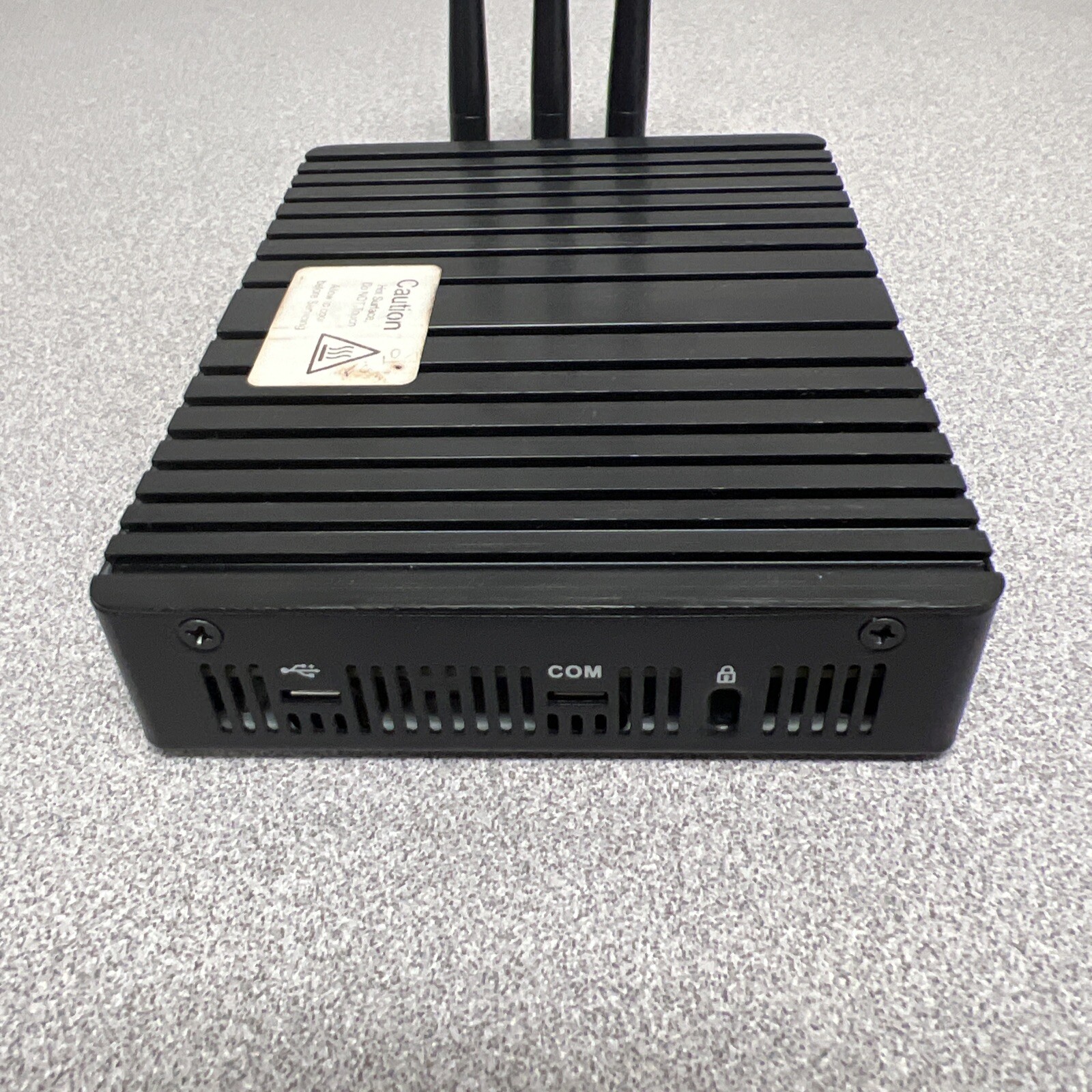 Gigabyte EL-20-3050-32GB, SFF Ultra Compact PC, Celeron N3060 with Antennas