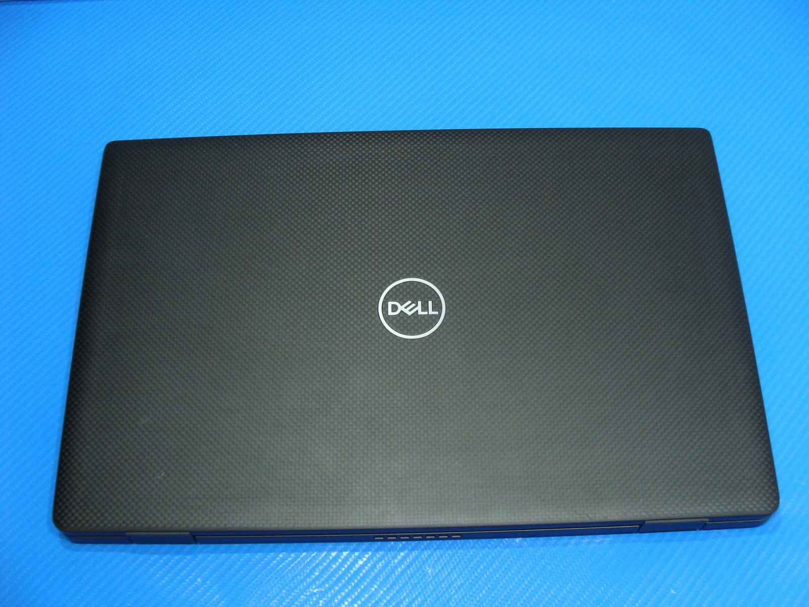 Dell Latitude 7520 15.6″UHD i7-1165G7 2.8GHz 16GB 512GB SSD +PowAd WRTY-10/2026