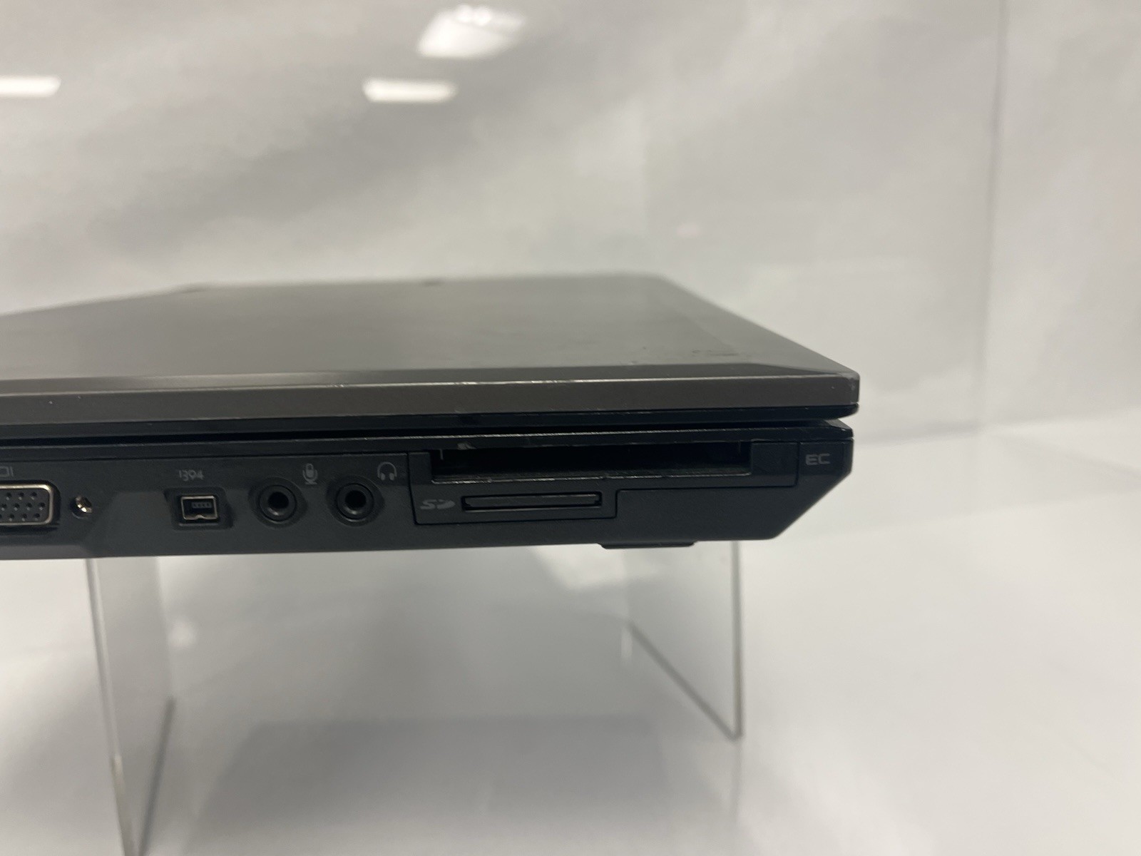 Dell Latitude E5410 i5 M 520 2.40GHz 4GB RAM 160GB HDD NO OS #3