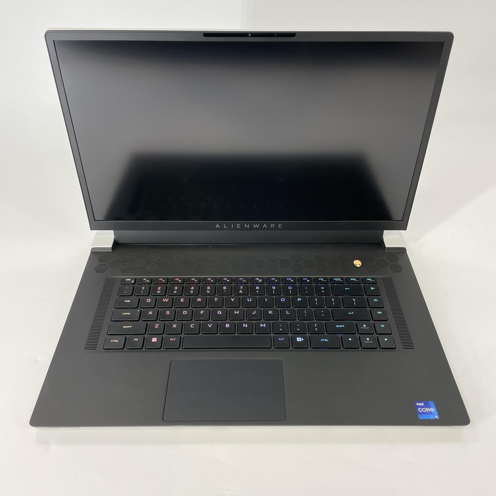Dell Alienware X17 R2 120Hz 4K 2.5GHz i9-12900H 32GB 1TB SSD RTX 3080 White Spot