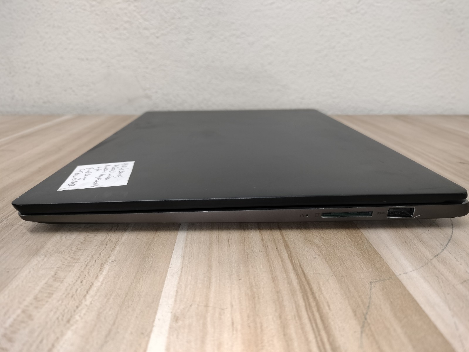 Lenovo Ideapad 530S-14ARR | Ryzen 5 2500U | 8GB RAM | 256GB SSD | NO OS