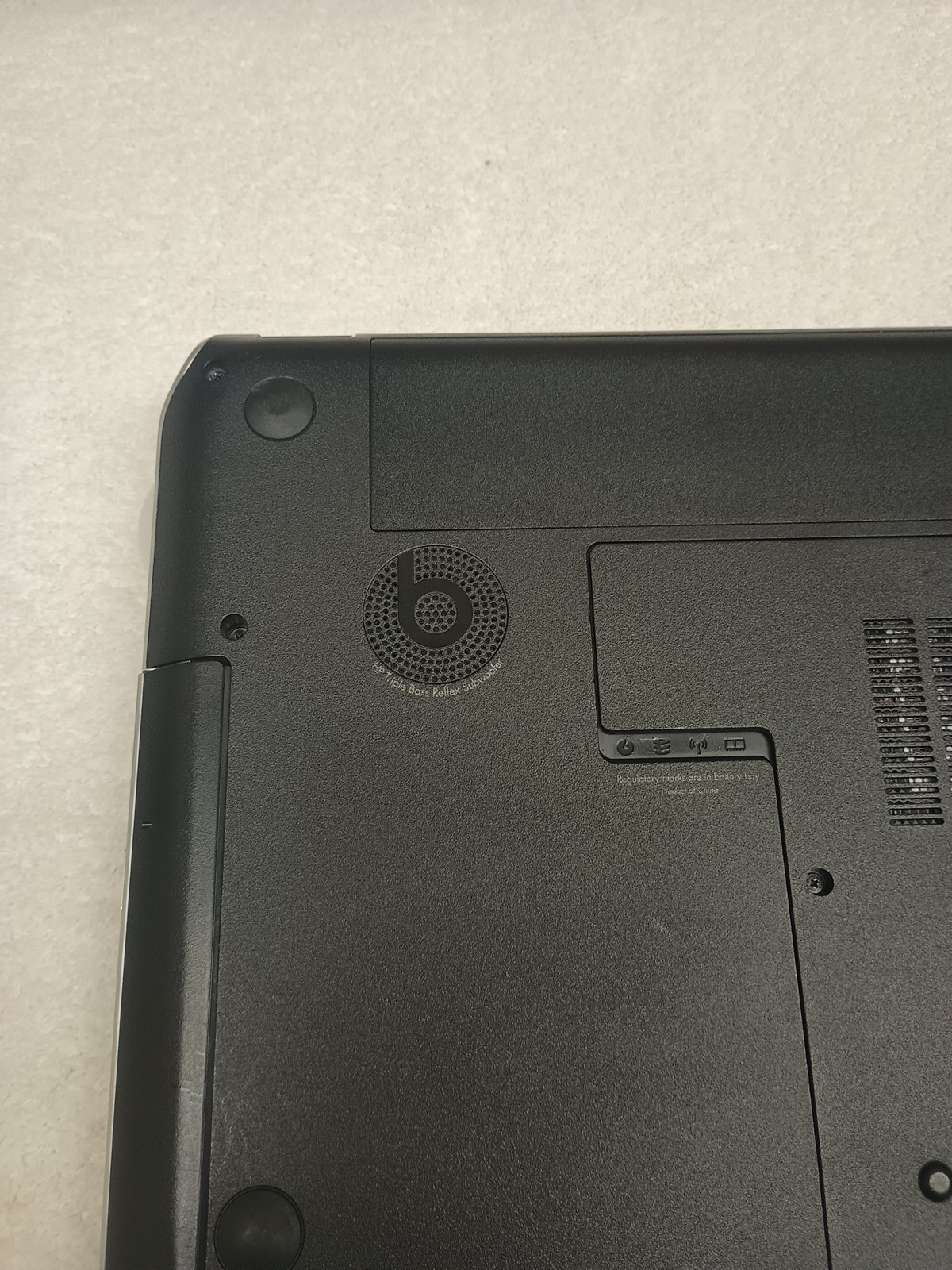 HP Envy DV6 AMD A8-4500M APU W/Radeon Graphics, 8GB RAM, 500Gb HDD Windows 10