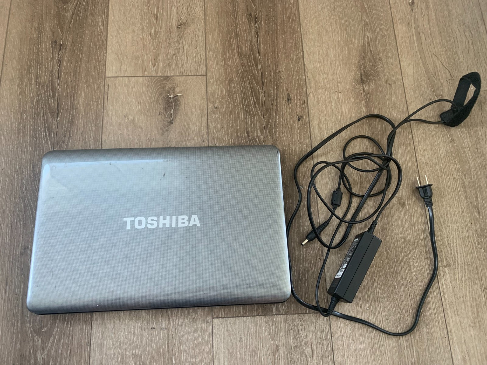 Toshiba Satellite L755-S5244 Intel Pentium B940 2.00GHz 4GB RAM 160GB HDD Win 10
