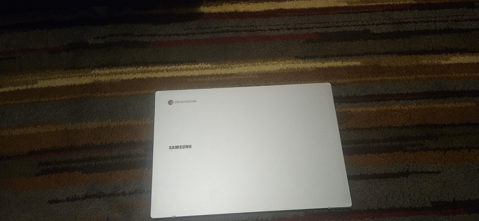 Samsung Galaxy Chromebook Go XE340XDA-KA8US 14″ Celeron N4500 1.1GHz 4GB RAM