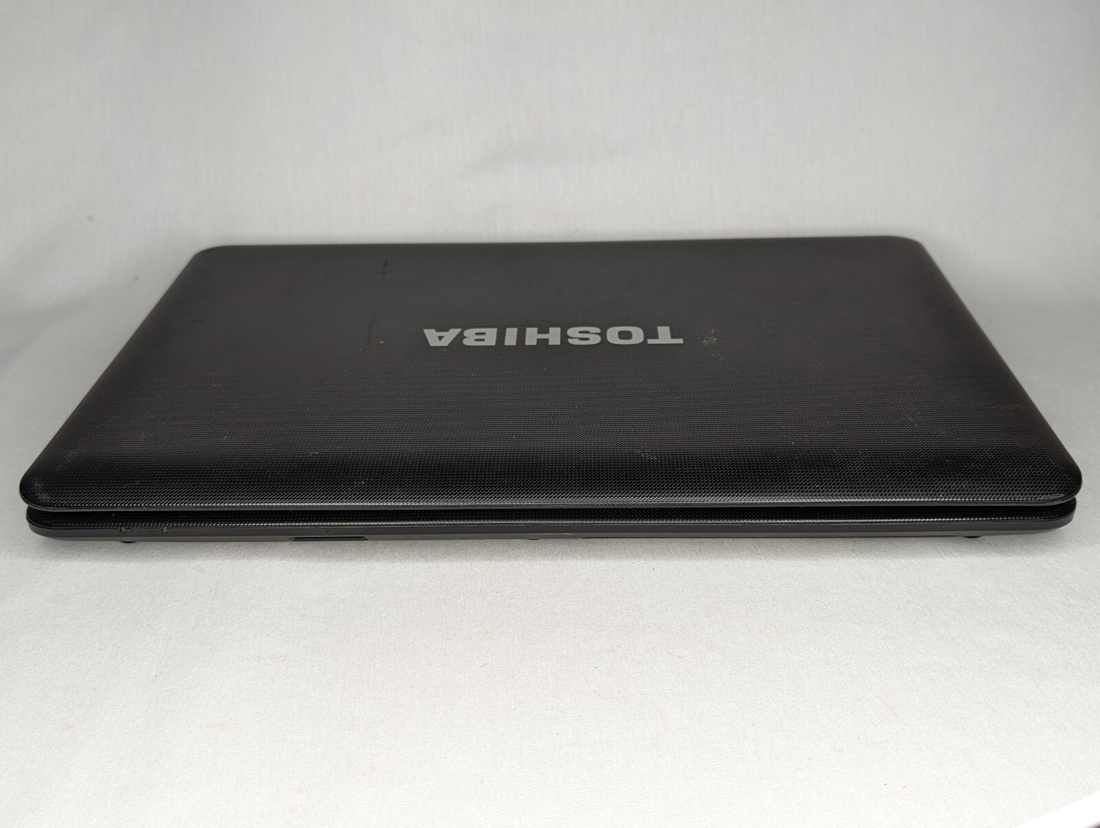 Toshiba C655-55049 Laptop Computer – Untested, no charger