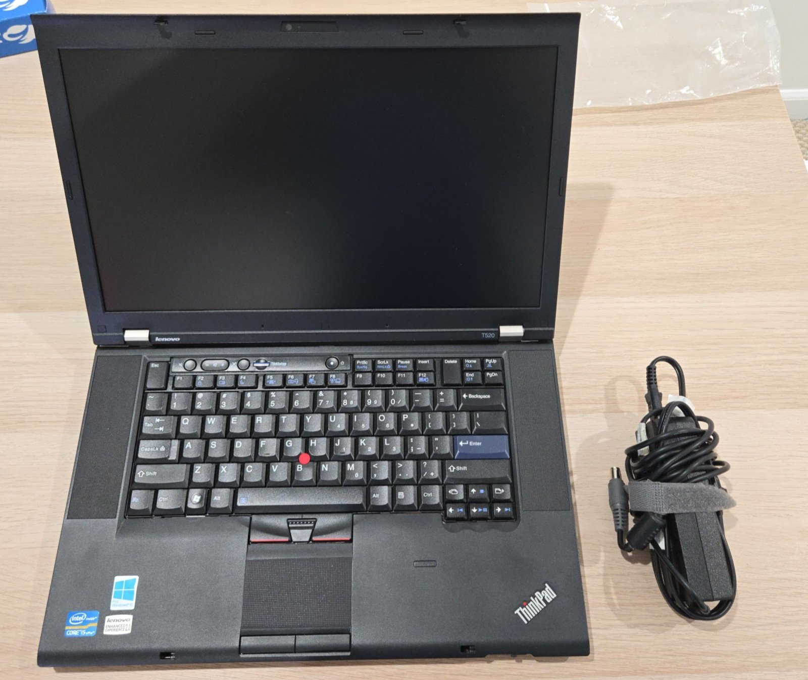 Lenovo ThinkPad T520 i5-2520M 2.50GHz, 8GB RAM, No OS/HDD, Great Condition