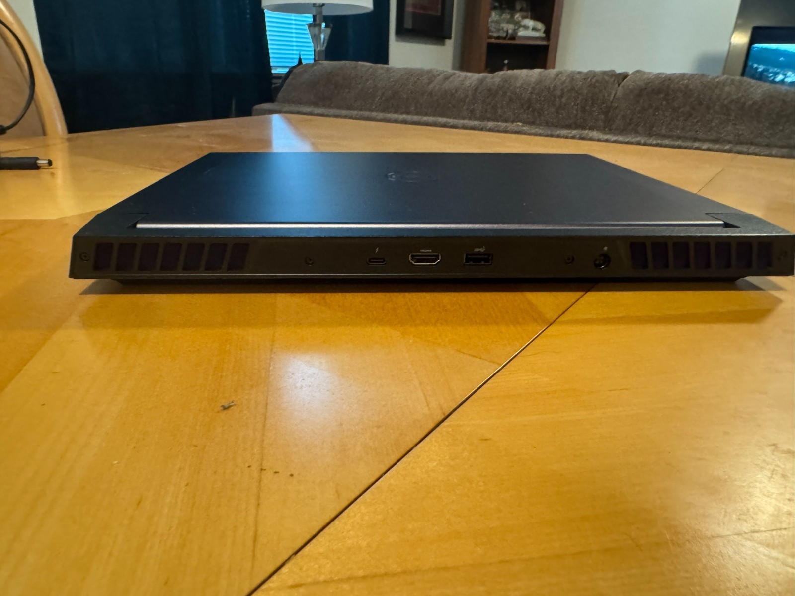 D16 7630 16″ Gaming Laptop i9-13900HX 32GB 1TB NVIDIA RTX 4070 8GB Win 11 Home