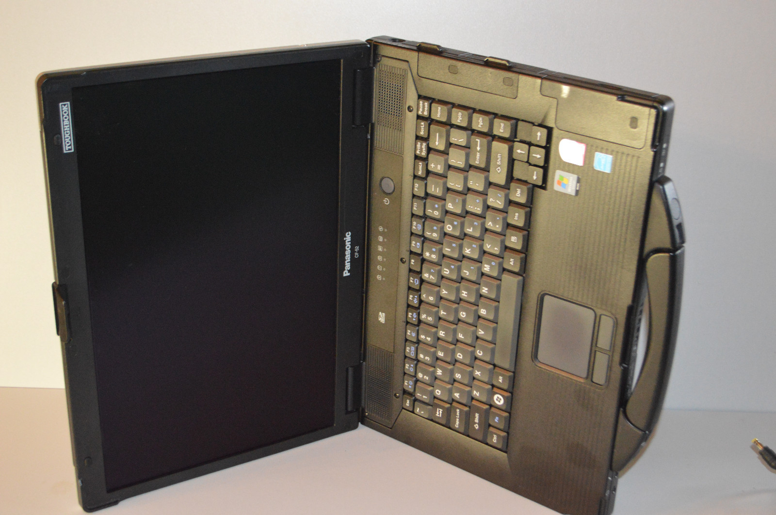 PANASONIC CF-52 CORE 2 DUO/2.26GHZ/MK2**WIN7/ 4GBRAM,500GB HDD/WIFI, OFFICE2007