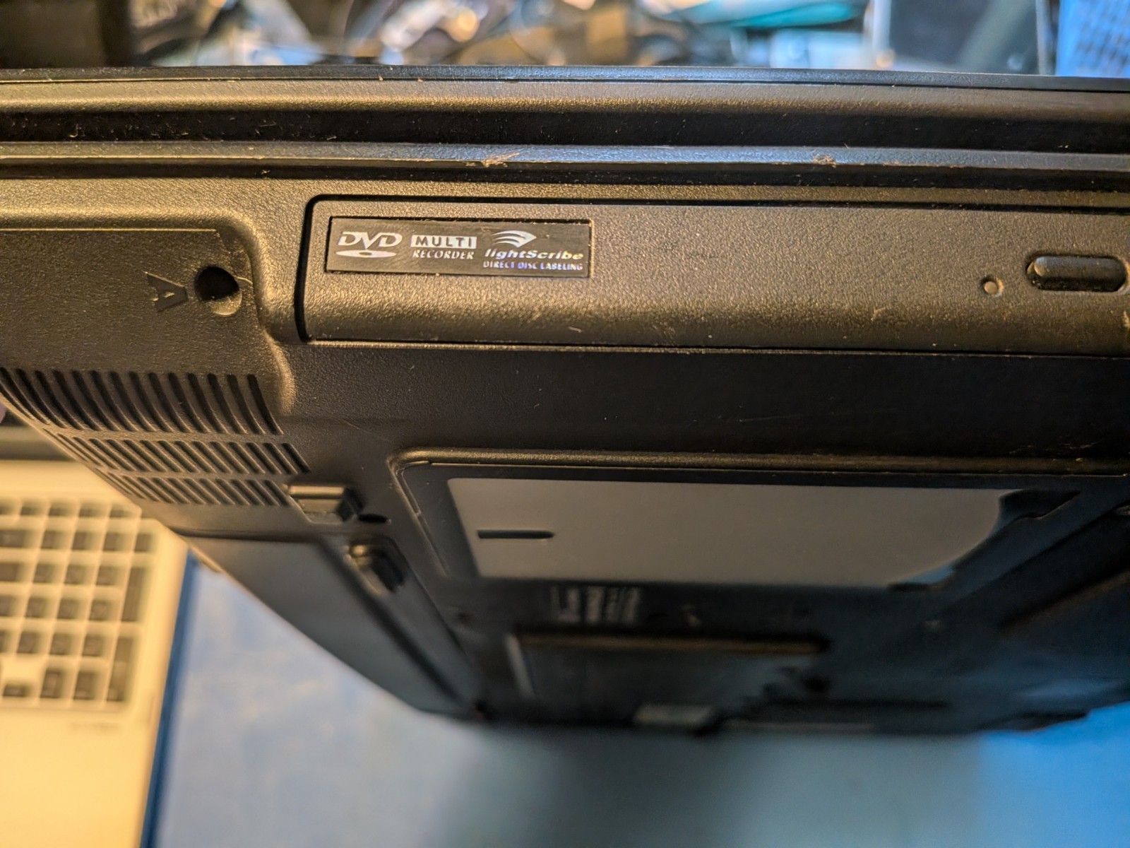Rare Asus G2P Windows Vista Gaming Laptop Intel Core 2 T7200 2GB RAM 160GB HDD