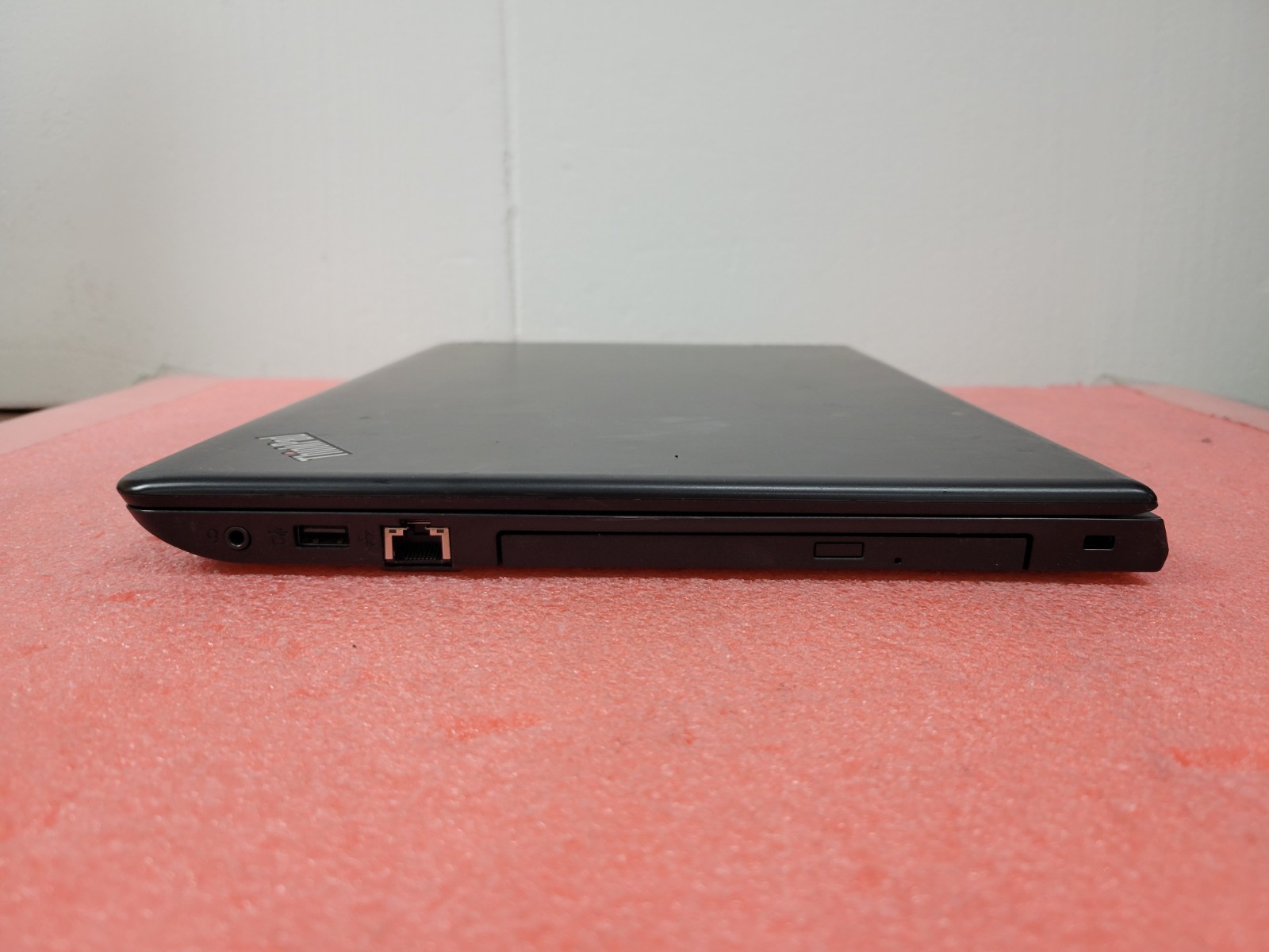 Lenovo ThinkPad E570 i5-7200U 4GB RAM *AS IS/No HDD/No OS/No Battery* | LP482