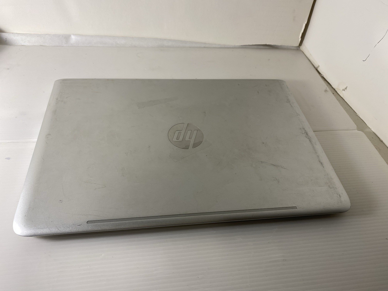 HP envy Touch screen 13” I7 8th Gen *parts