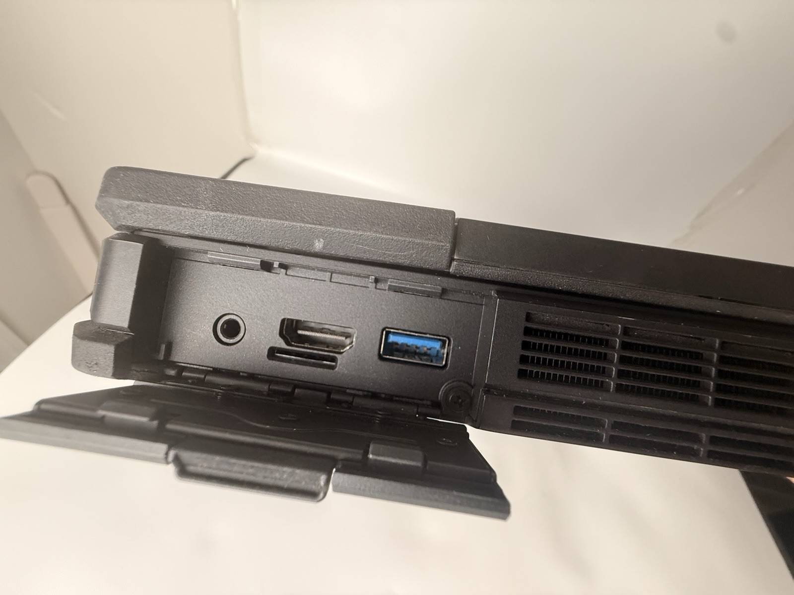 Latitude 5414 Rugged Core i7 Non Touch FHD 32GB 1TB SSD Win 11 Pro, Office 2024