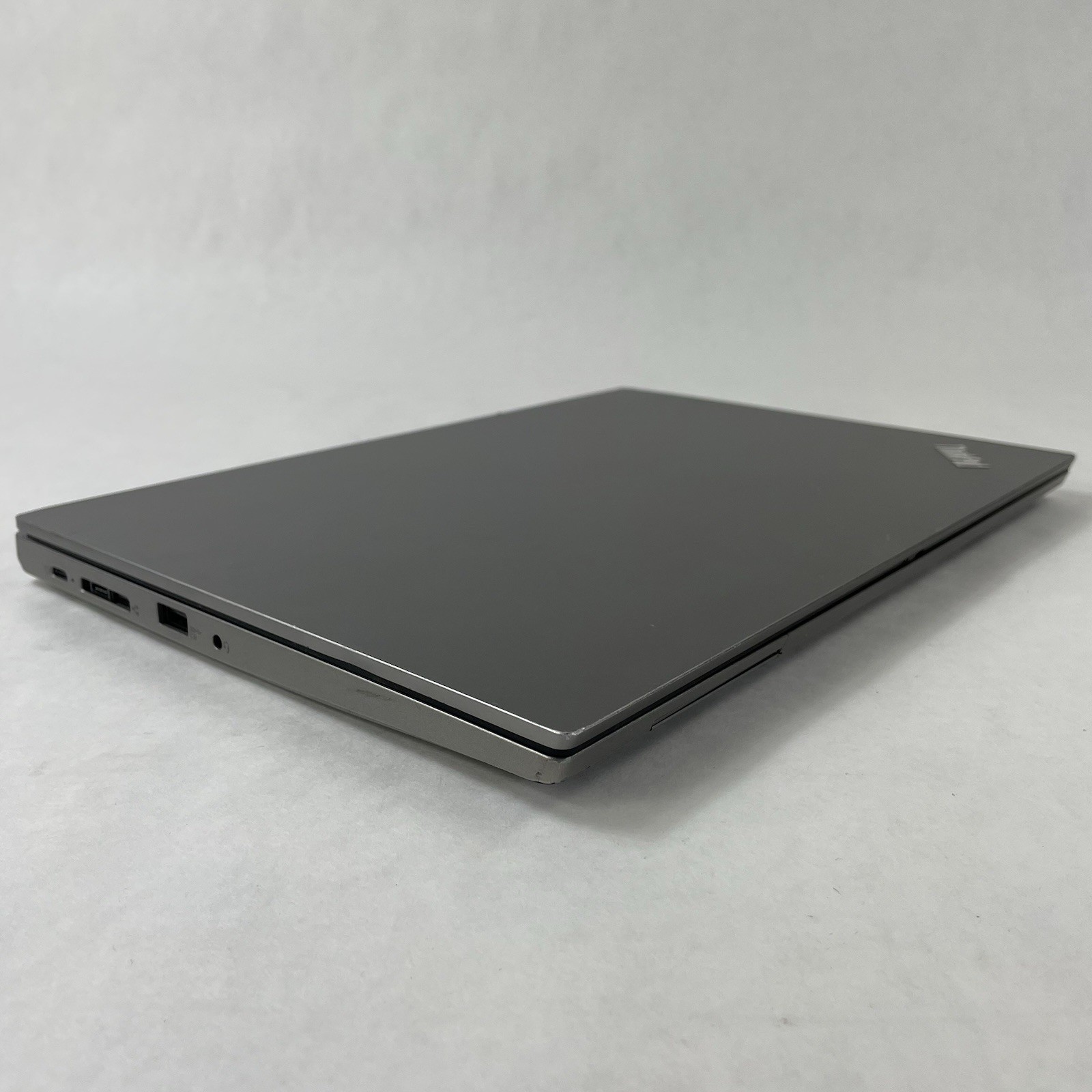 Lenovo ThinkPad L13 13.3″ i5-10210U 1.60 GHz 16 GB RAM No SSD/OS/AC