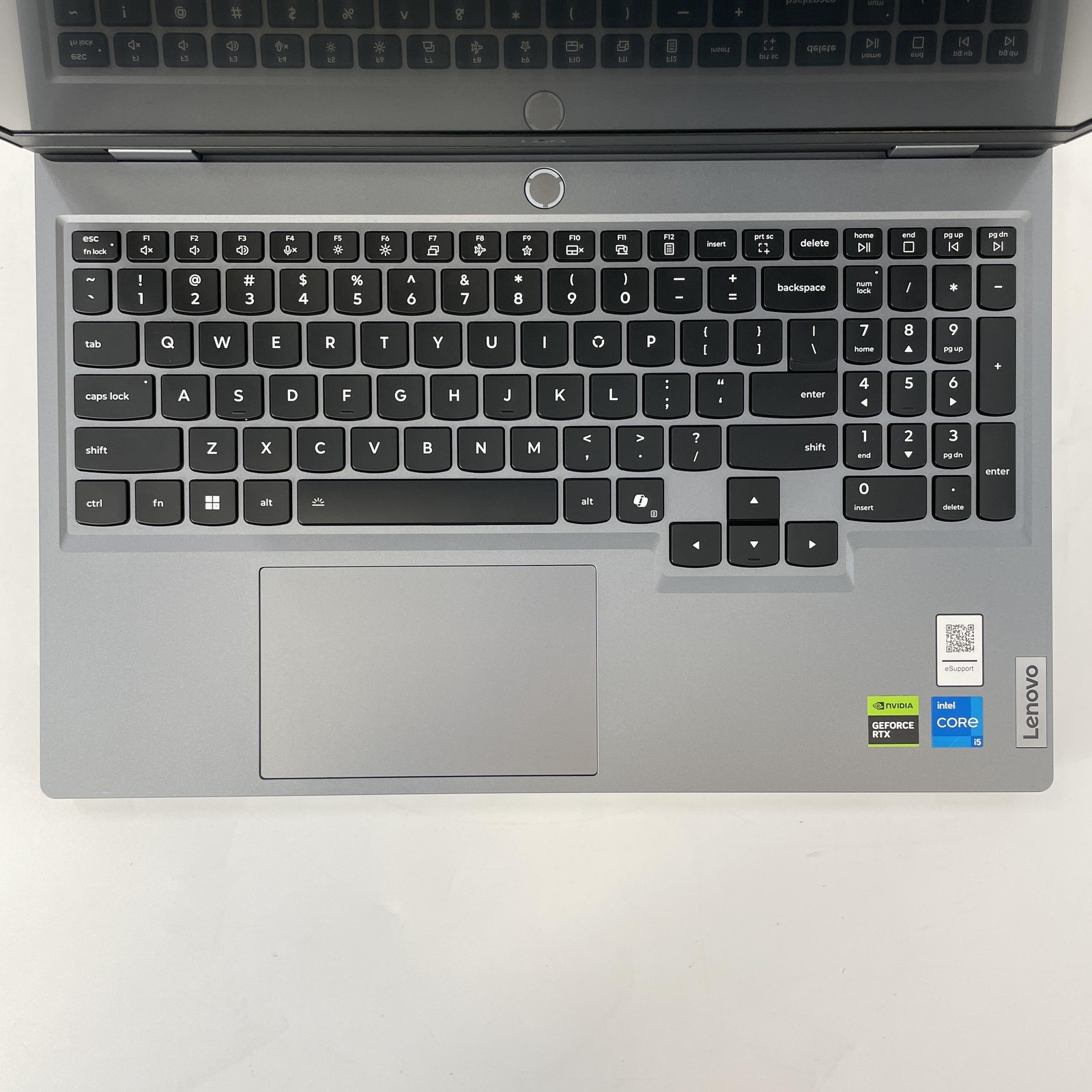 Lenovo LOQ 15 144Hz FHD 2.4 GHz i5-13450HX 16GB 2TB/512GB RTX 5050 Excellent