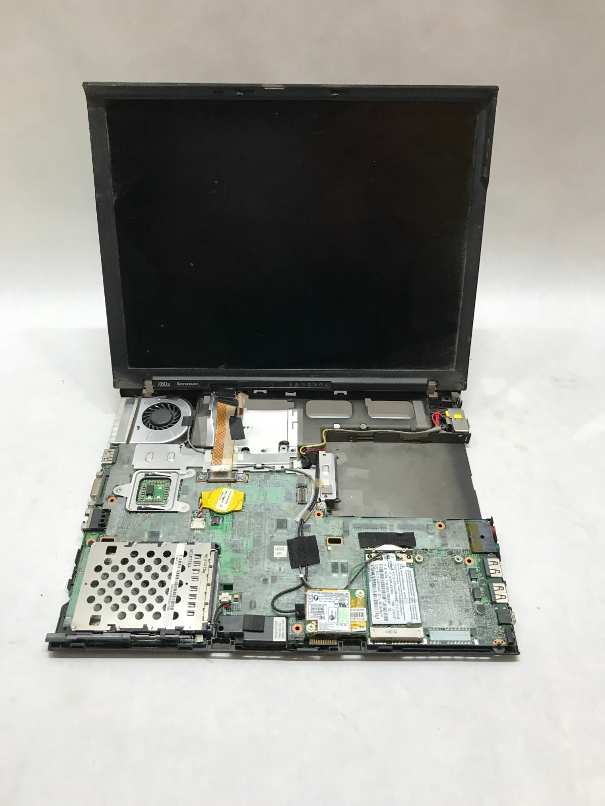 Lenovo ThinkPad X60s 12″ *UNKNOWN SPECS* For Parts/Repair AS IS READ DESC!! – DW