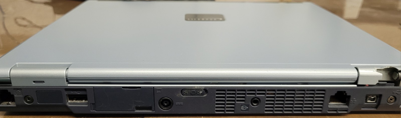 Fujitsu LifeBook S6231 Intel Pentium M 1.60GHz 512MB RAM No HDD