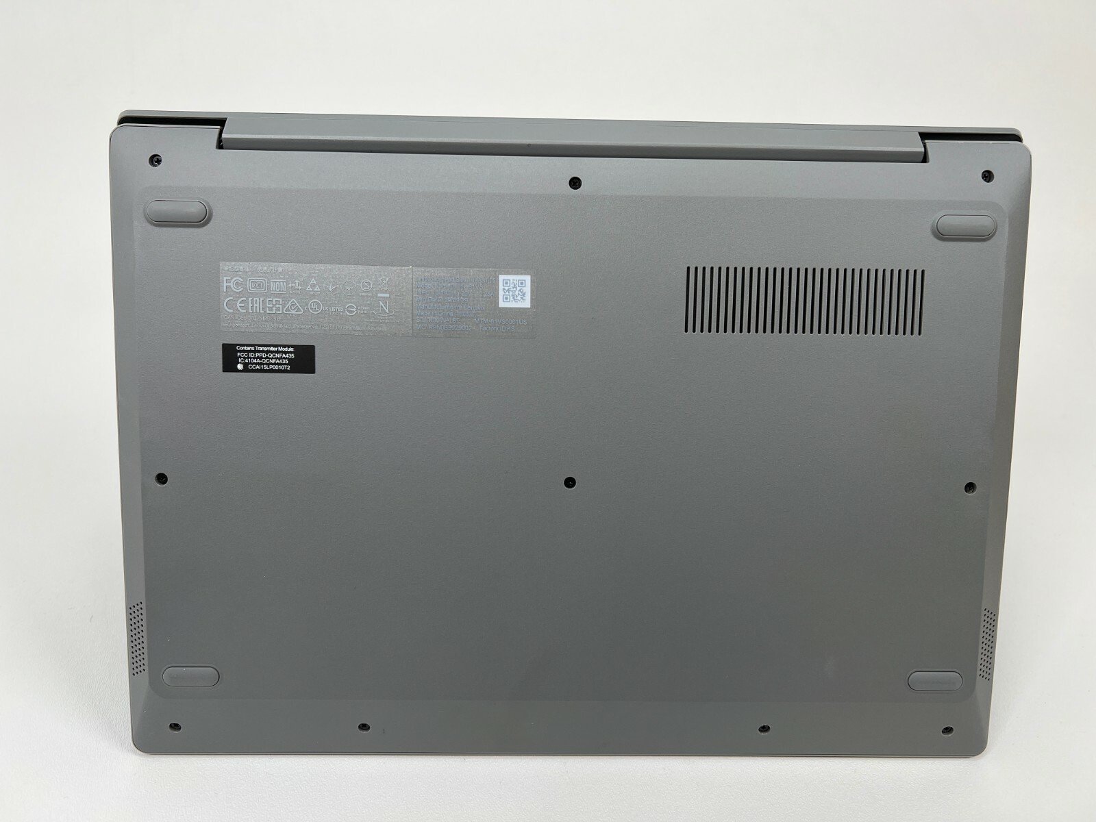 Lenovo IdeaPad 1 14″ (64 GB eMMC, AMD A6-9220e, 1.60 GHz, 4GB) Laptop – Platinum