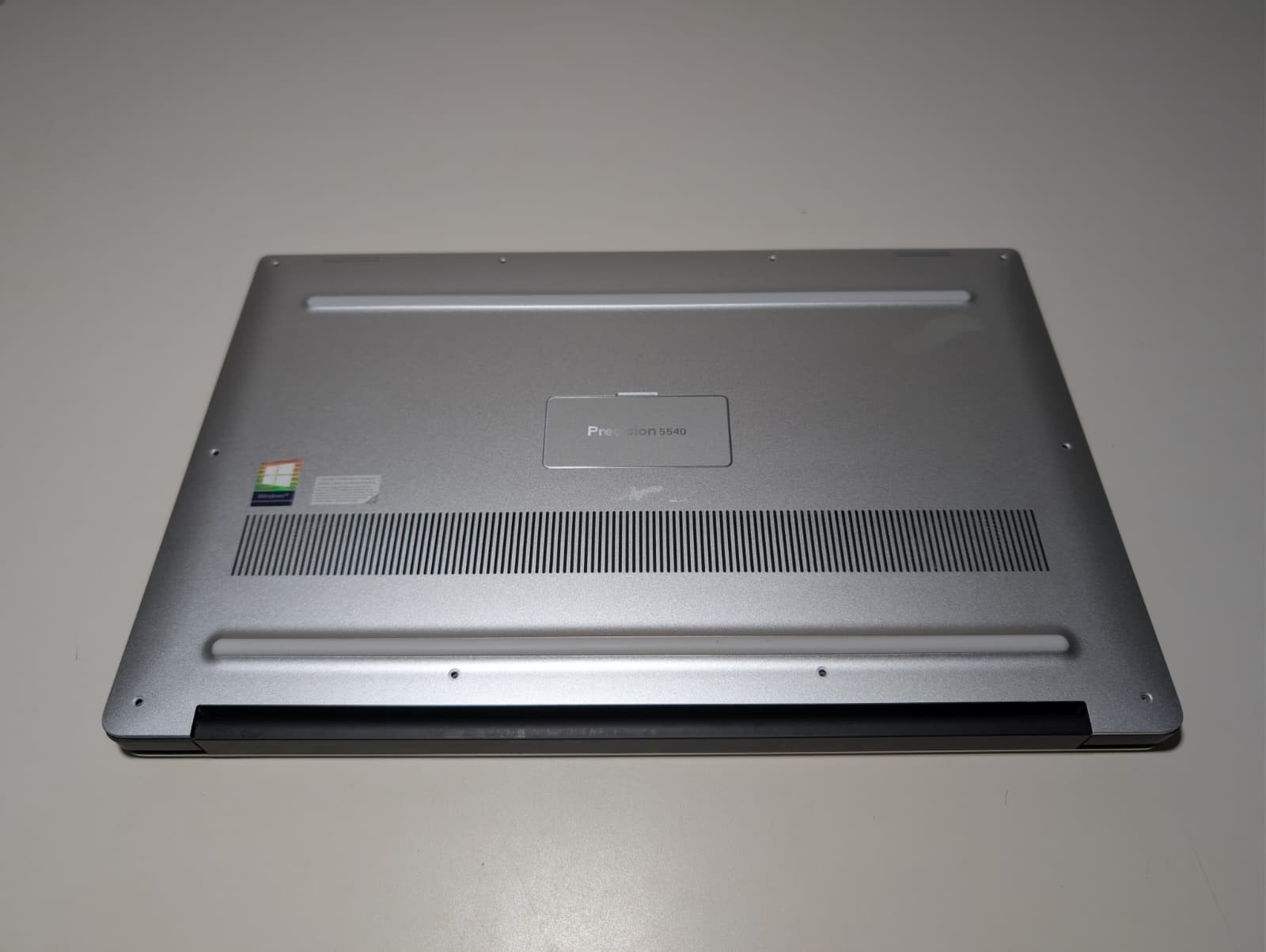 Read! Dell Precision 5540 | i7 9th Gen NO RAM | NVIDIA T2000 (From Serial)