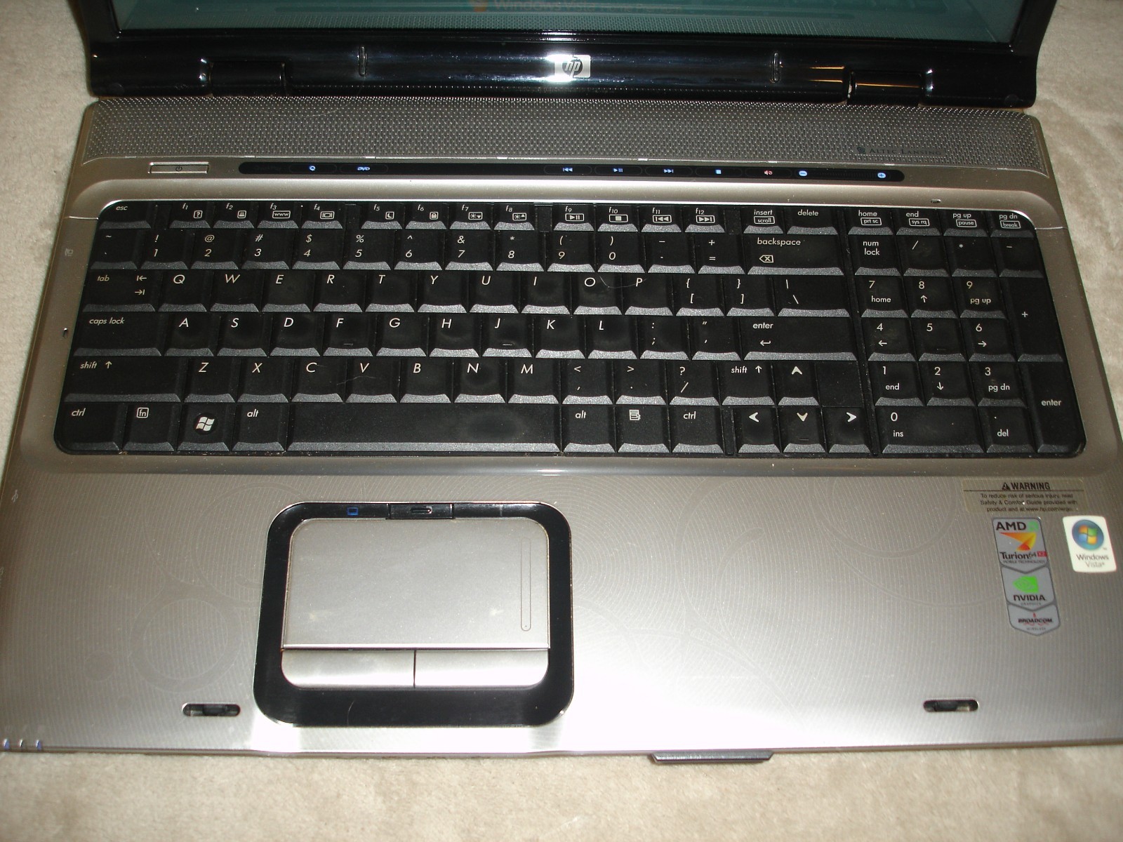 HP Pavilion DV9500 Laptop AMD Turion 64 X2 120 GB HD 2GB RAM Vista AC Adapter
