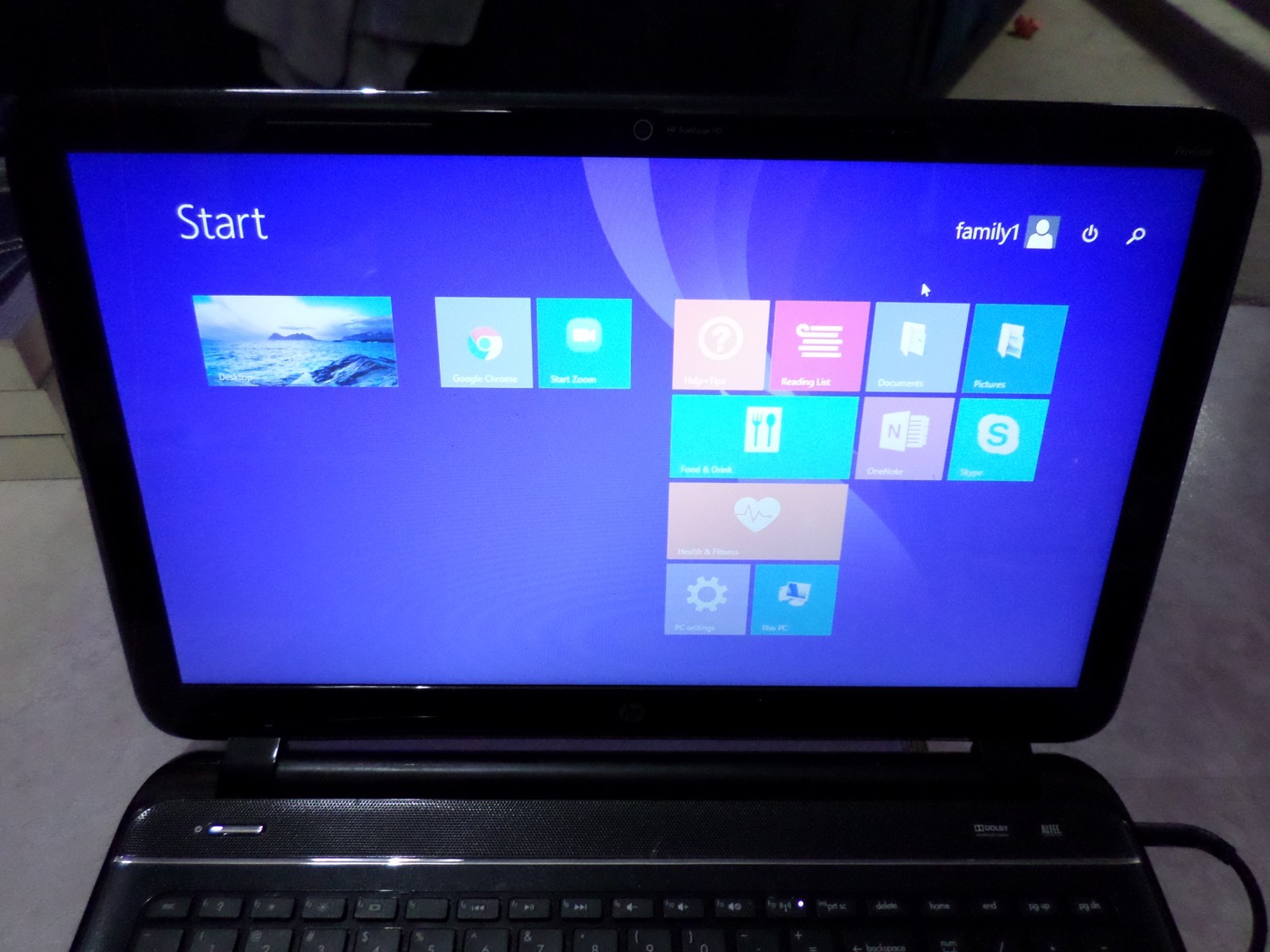 HP Laptop 15T-B000 15.6 Intel Core i3-2377M 4GB Memory 500GB HDD Intel HD