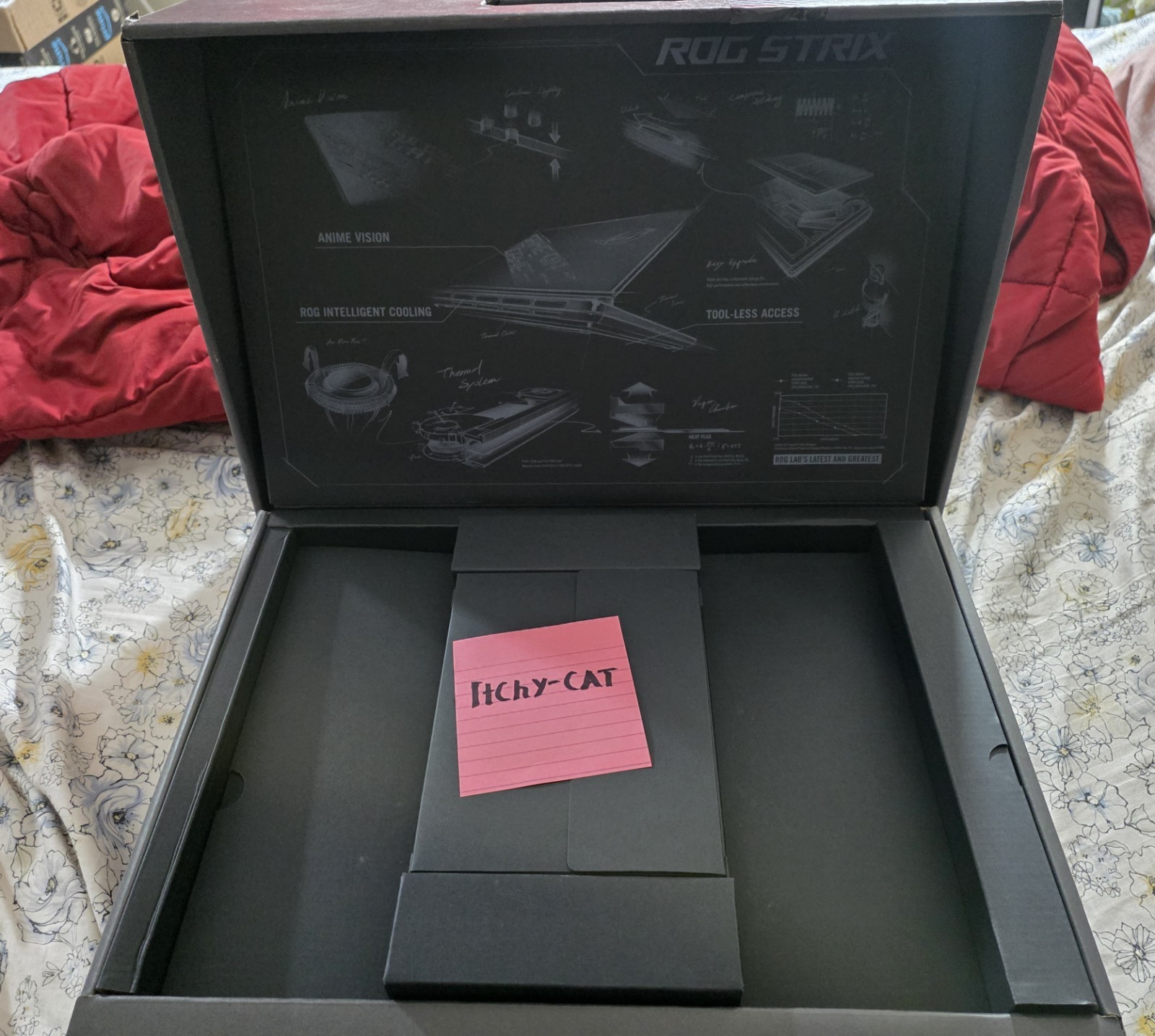 ASUS ROG Strix SCAR 18 G835LX-XS97 Ultra 9 275HX RTX 5090 64GB RAM 2TB SSD