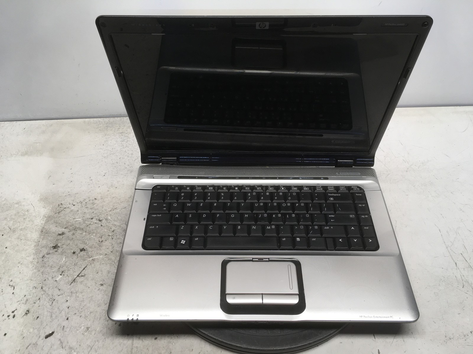 HP Pavilion DV6815NR AMD Turion 64 X2 TL-60 2000MHz 3 GB NO HDD No Batt