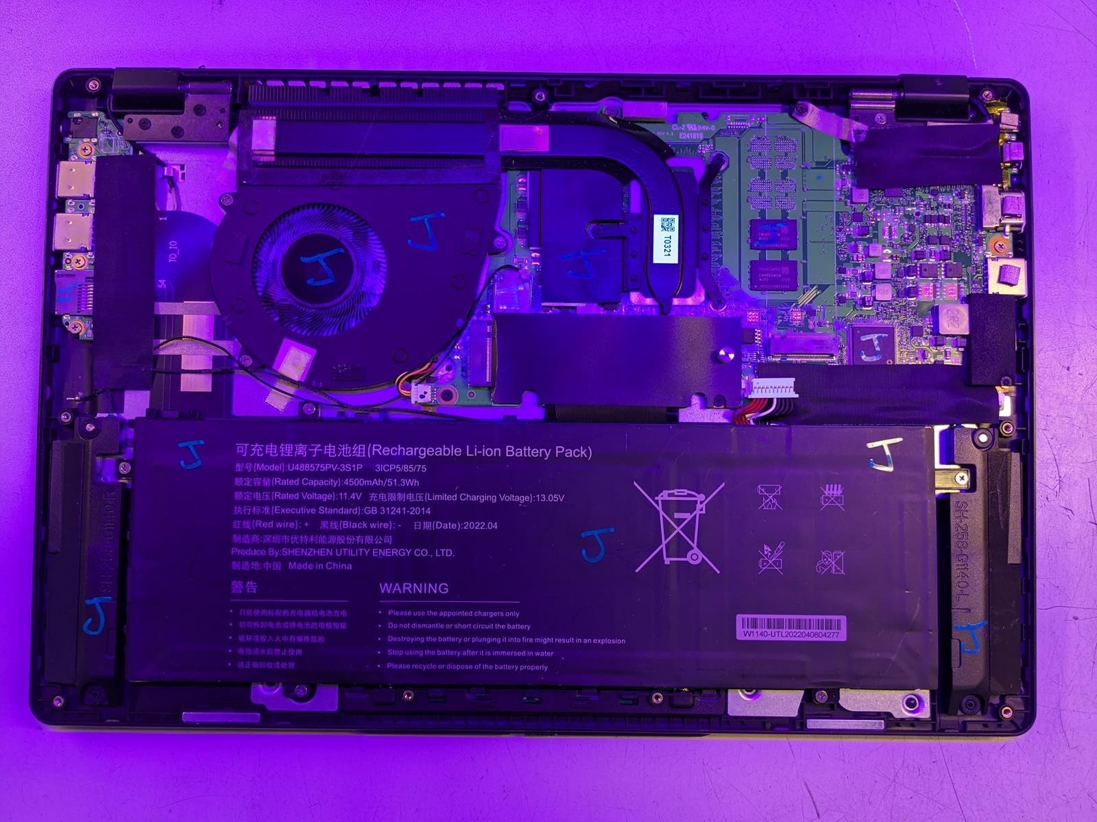 GATEWAY GWTC71427-BK i7-1255U @ 1.20GHz, 8GB RAM, NO HDD/OS – (FOR PARTS)