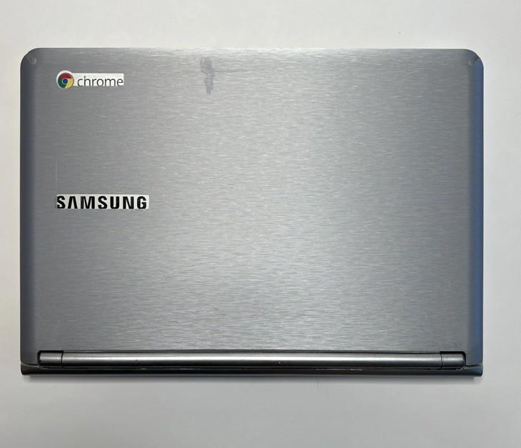 Samsung Laptop Chromebook XE303C12-A01US, Dual-Core 1.7GHz 2GB 16GB