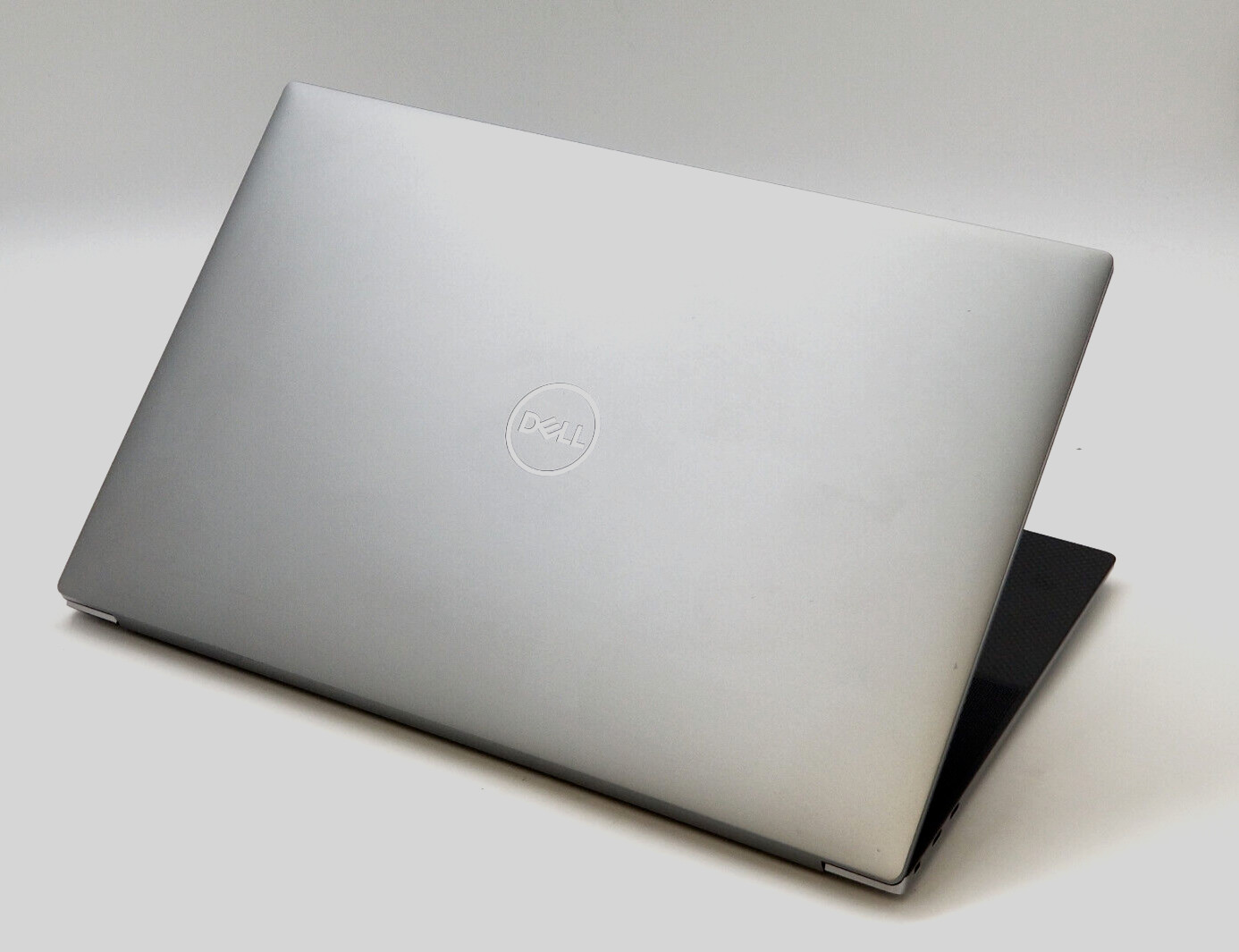 Dell Precision 5570 Laptop PC 15″ Intel i7-12th 32GB Ram 512GB NVMe NVIDIA A2000