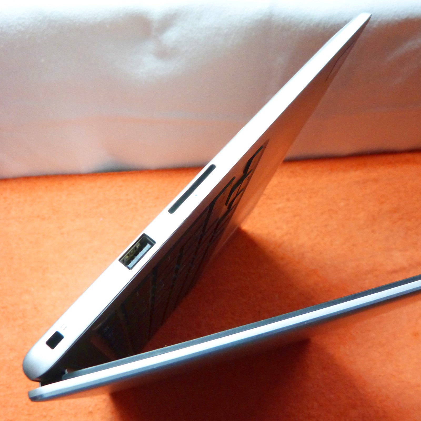 Dell 7370 Military Standard 13″ FULLHD ULTRABOOK 8Gen i5 Windows 11 SSD USBC