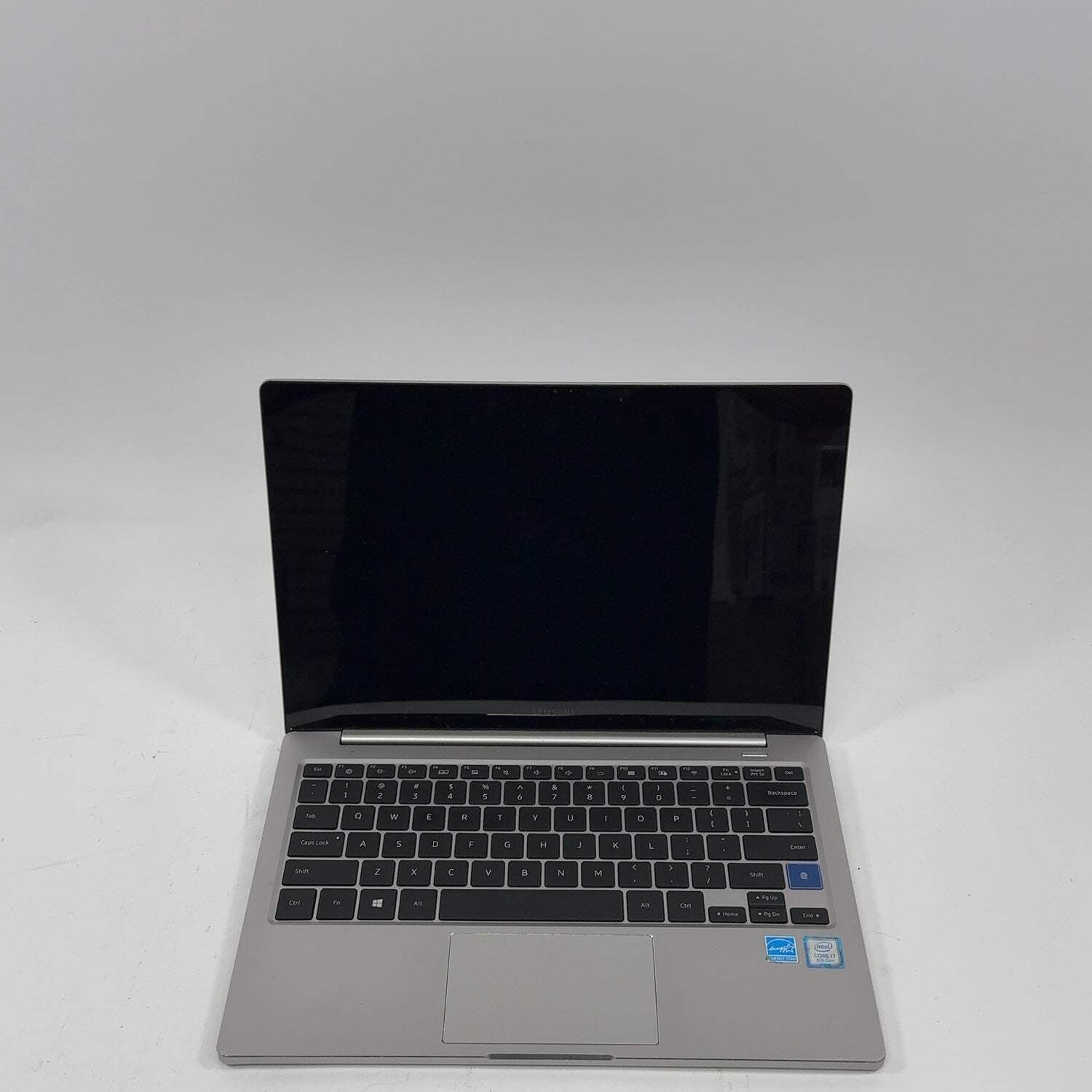Samsung Notebook 7 NP730XBE 13.3″ i7-8565U 1.8GHz 16GB RAM 512GB SSD