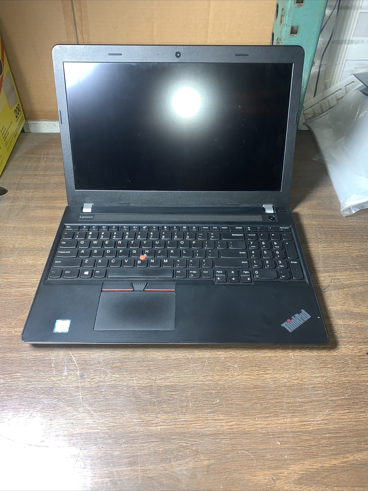 LENOVO E570 INTEL CORE I5 7TH GEN 8GB RAM **POWER ON/ BIOS L0CKED **NO HD