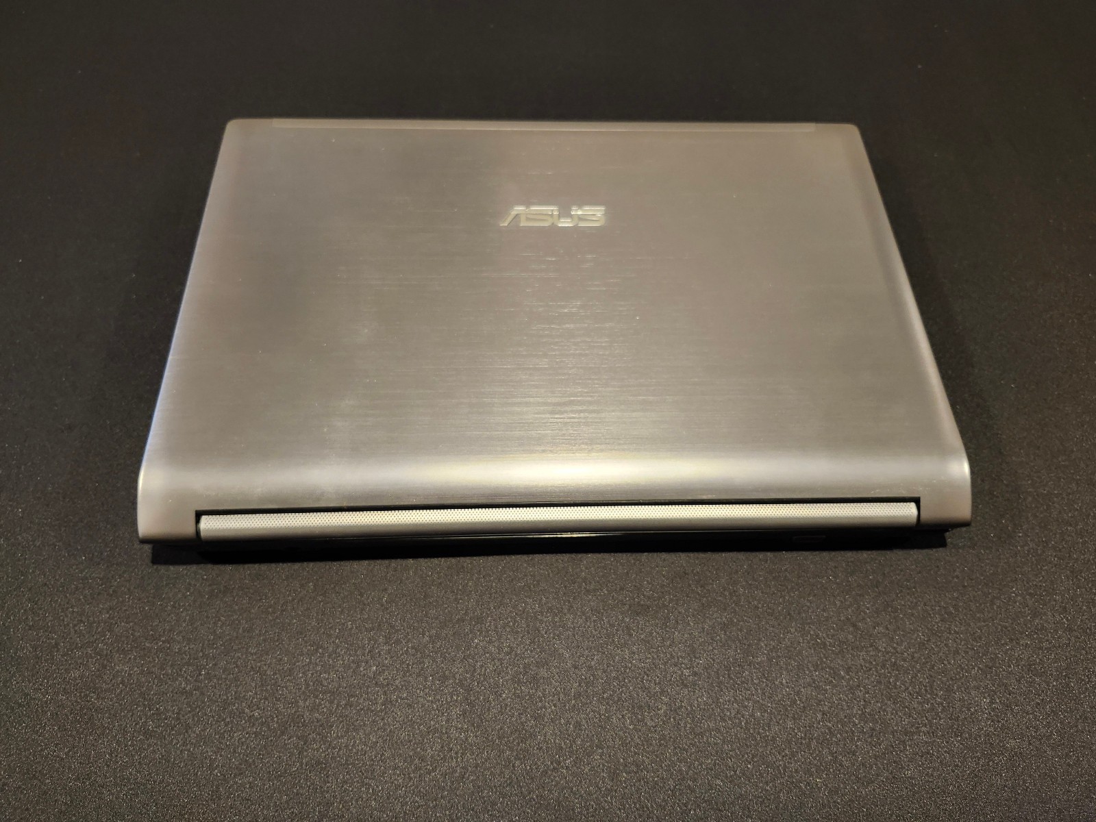 ASUS N53SV Intel i7, GeForce 540M