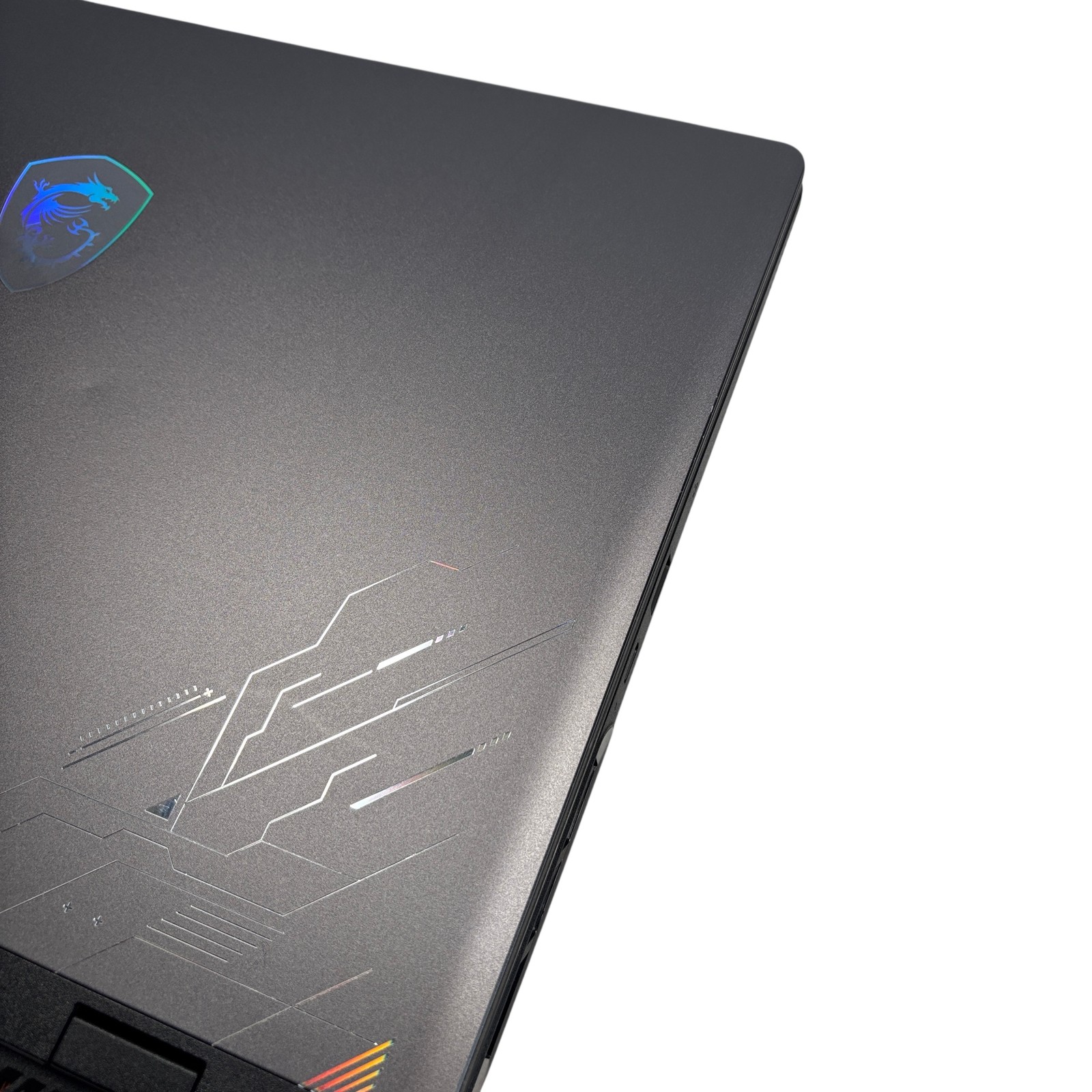 MSI Crosshair 16 HX AI Core Ultra 7 255HX 2.4 GHz RTX 5070 16GB RAM 1TB SSD 16″