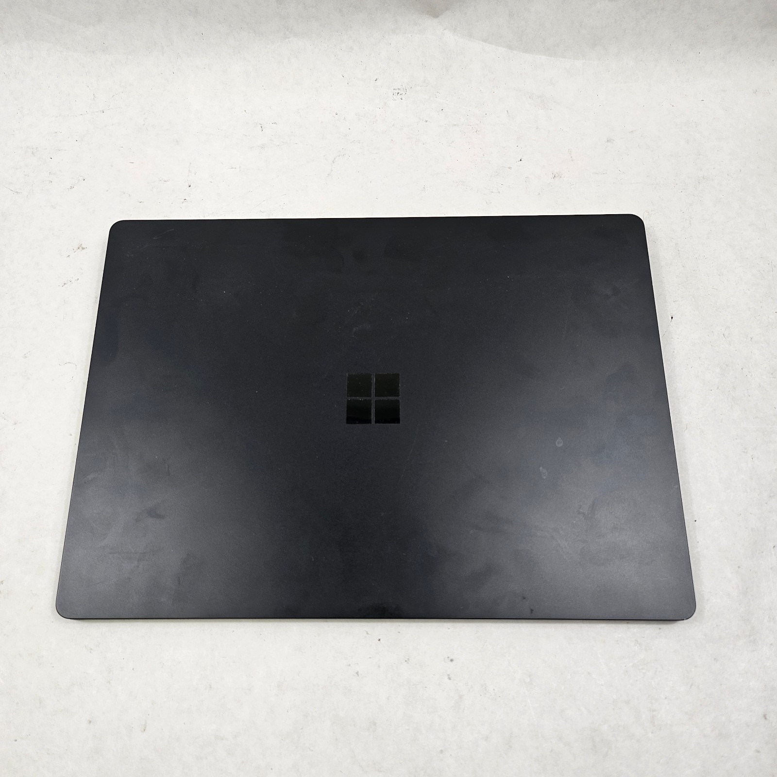 Microsoft Surface Laptop 2 1769 13.5″ i7-8650U 1.9GHz 8GB RAM 256GB SSD *Read*