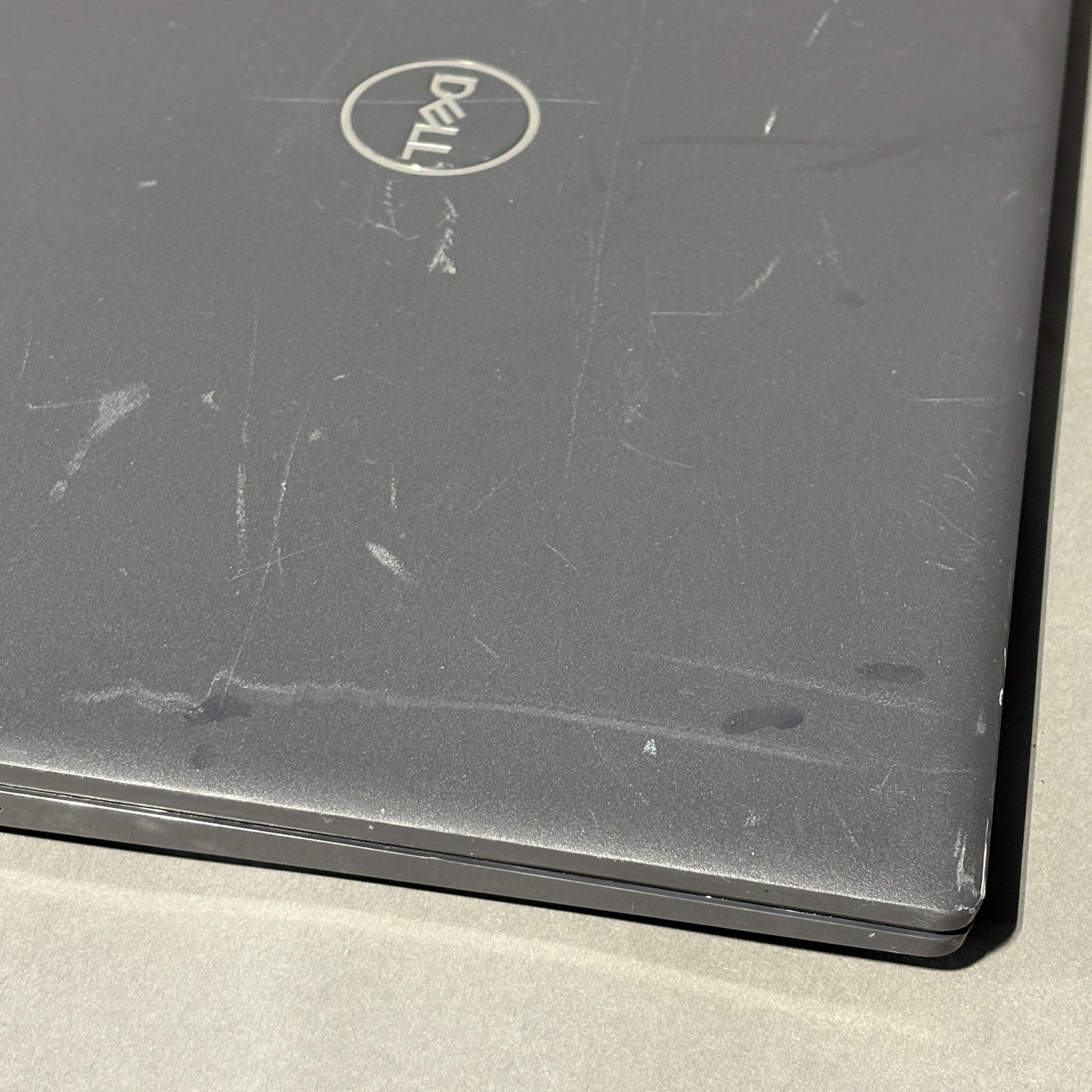 Dell Latitude 3510 15.6″ i5-10210U 1.6GHz 8GB RAM 256GB SSD | No charger | No OS