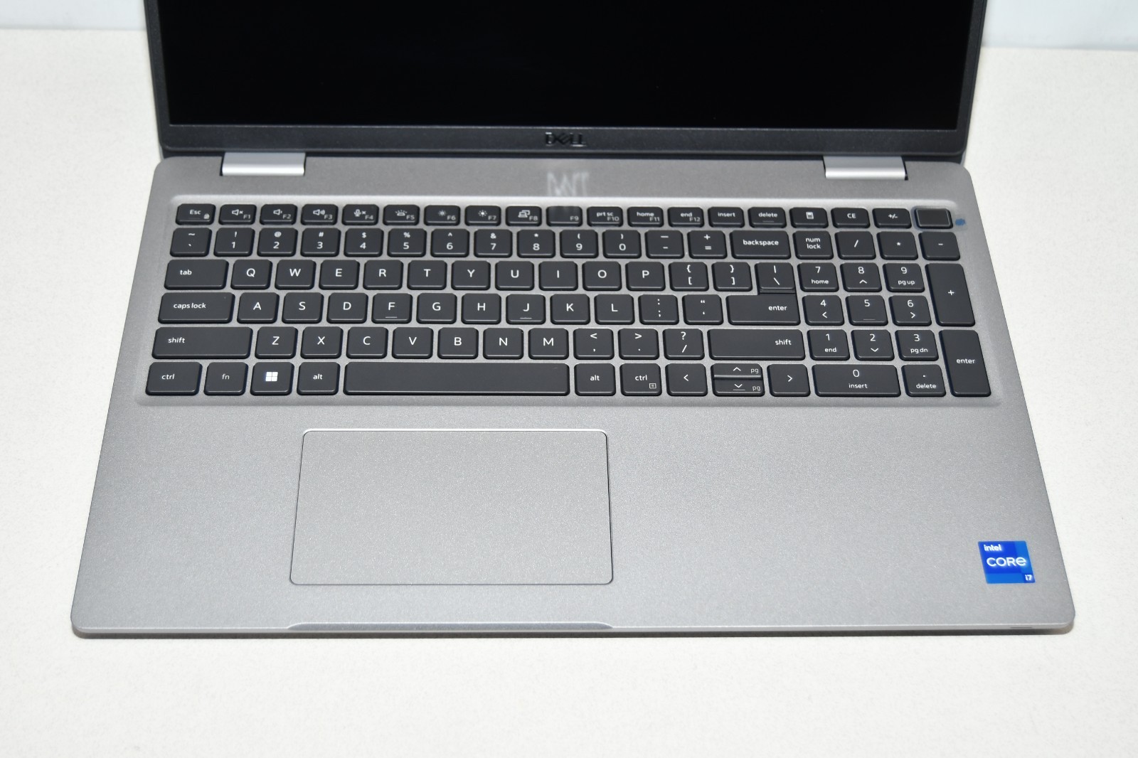 ^ Dell Precision 3570 Laptop Intel i7-1265U No Ram No HD No Battery Cracked LCD
