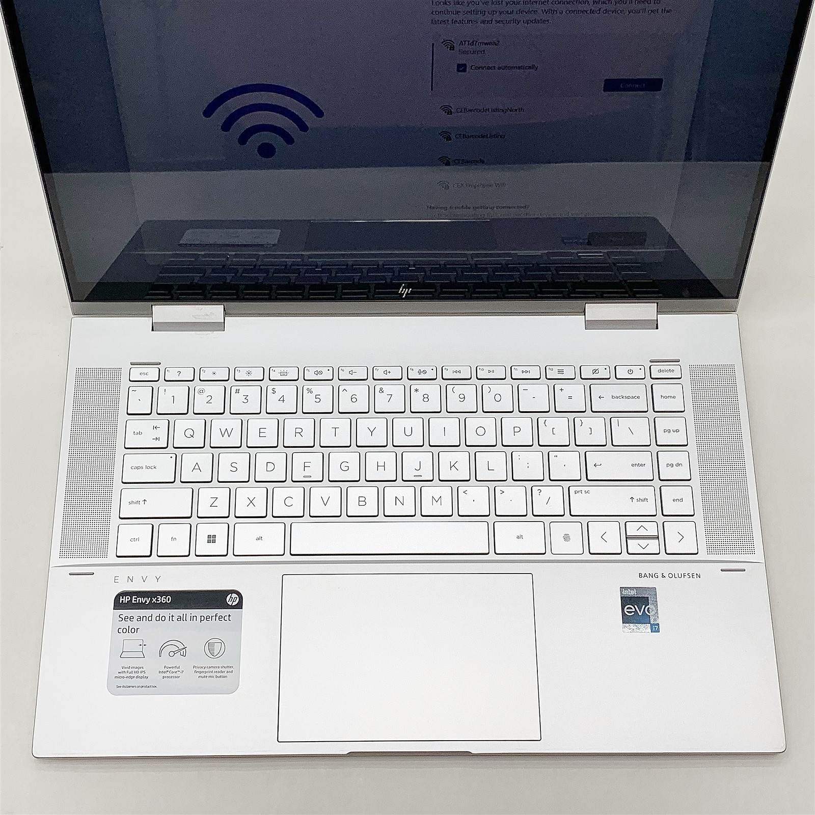 HP 15-es2083cl Laptop Intel i7 1260p 2.1GHZ 15.6″ FHD 16GB 512GB NVMe Windows 11
