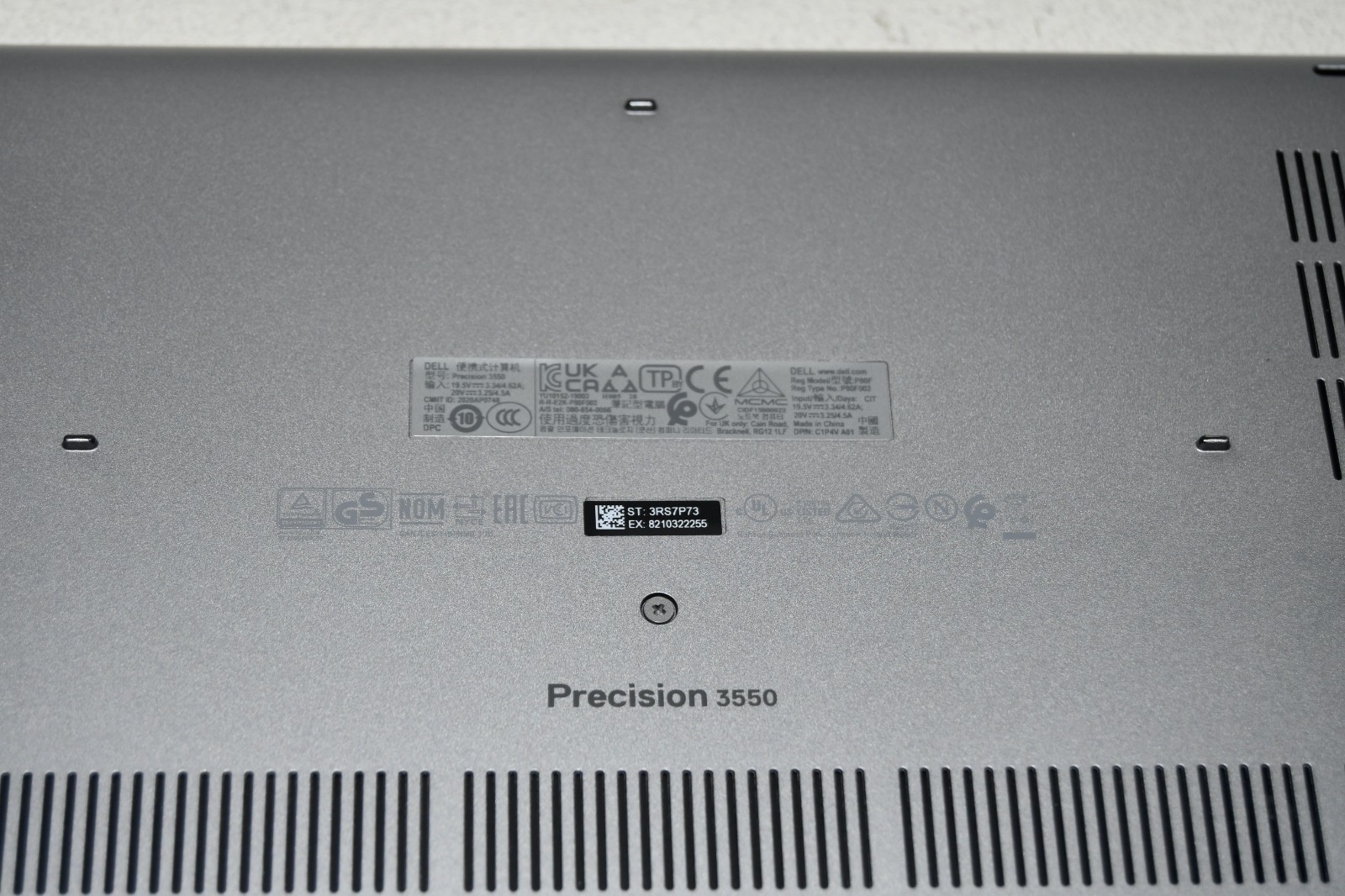 ^ Dell Precision 3550 15.6″ Intel i7-10510U @ 1.80GHz 16GB Ram No HD #X6994