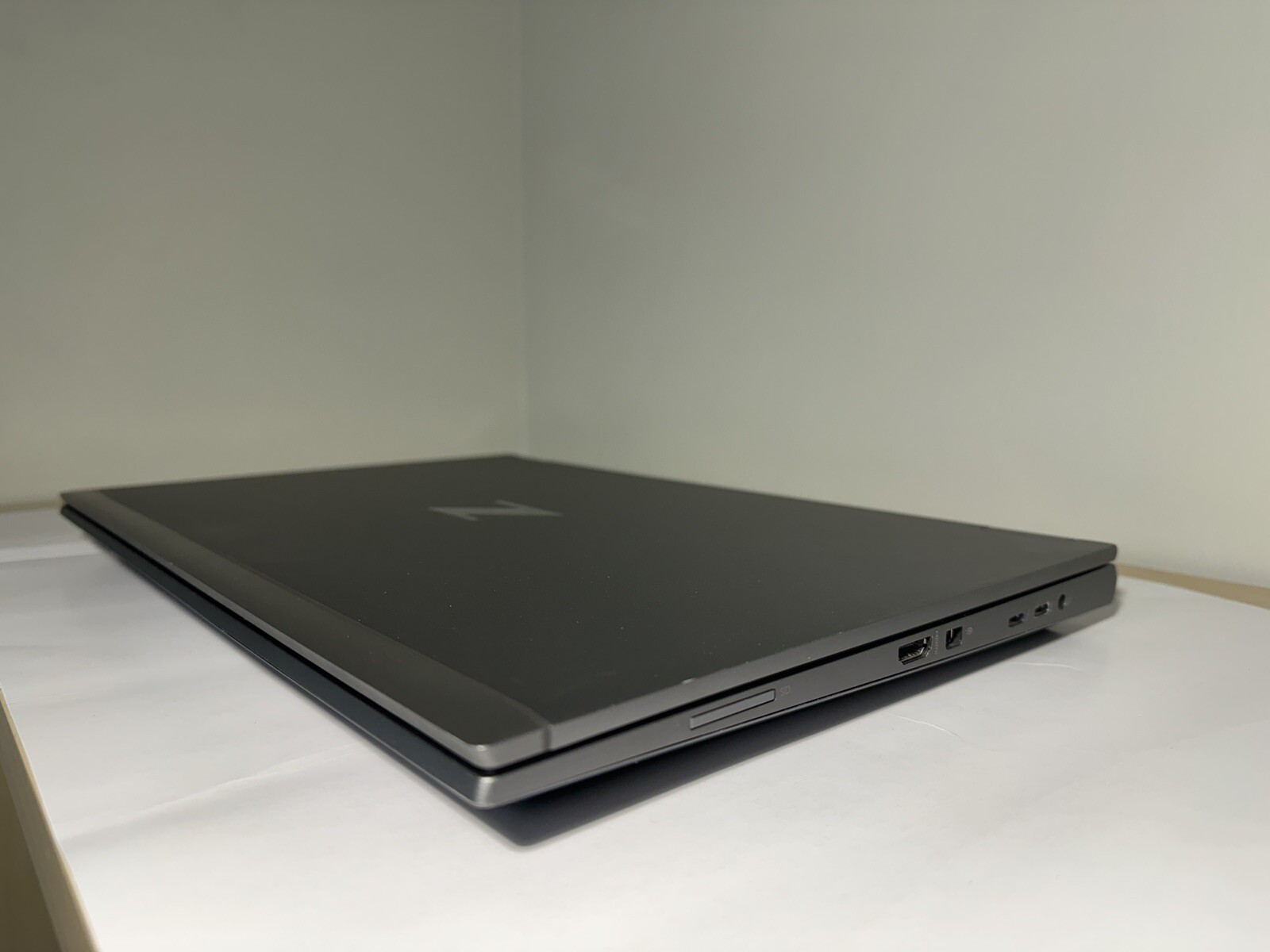 HP ZBook Fury G8 15.6″ 4K Touch i7-1185H 32GB 1TB SSD NVIDIA T1200 LTE