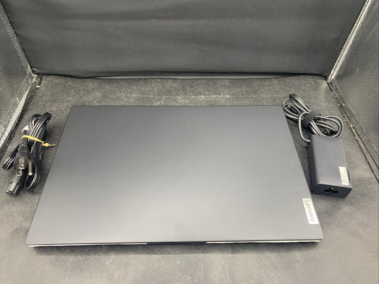 Lenovo V15 G5 IRL, 15″ FHD, Intel Core 7 240H, 16GB RAM, 1TB SSD, Win 11 Home