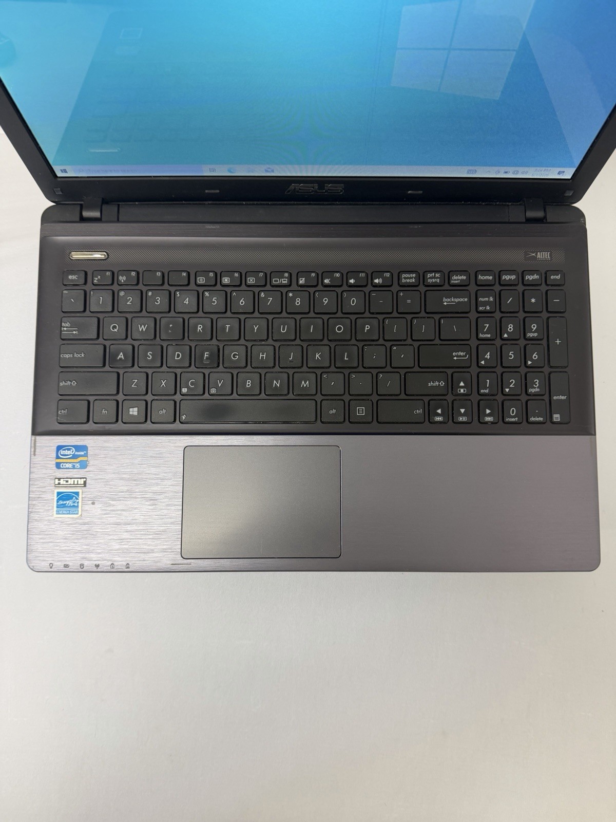 Asus K55A Laptop – Screen Has Vertical Lines – Intel i5-3210M – Read Des