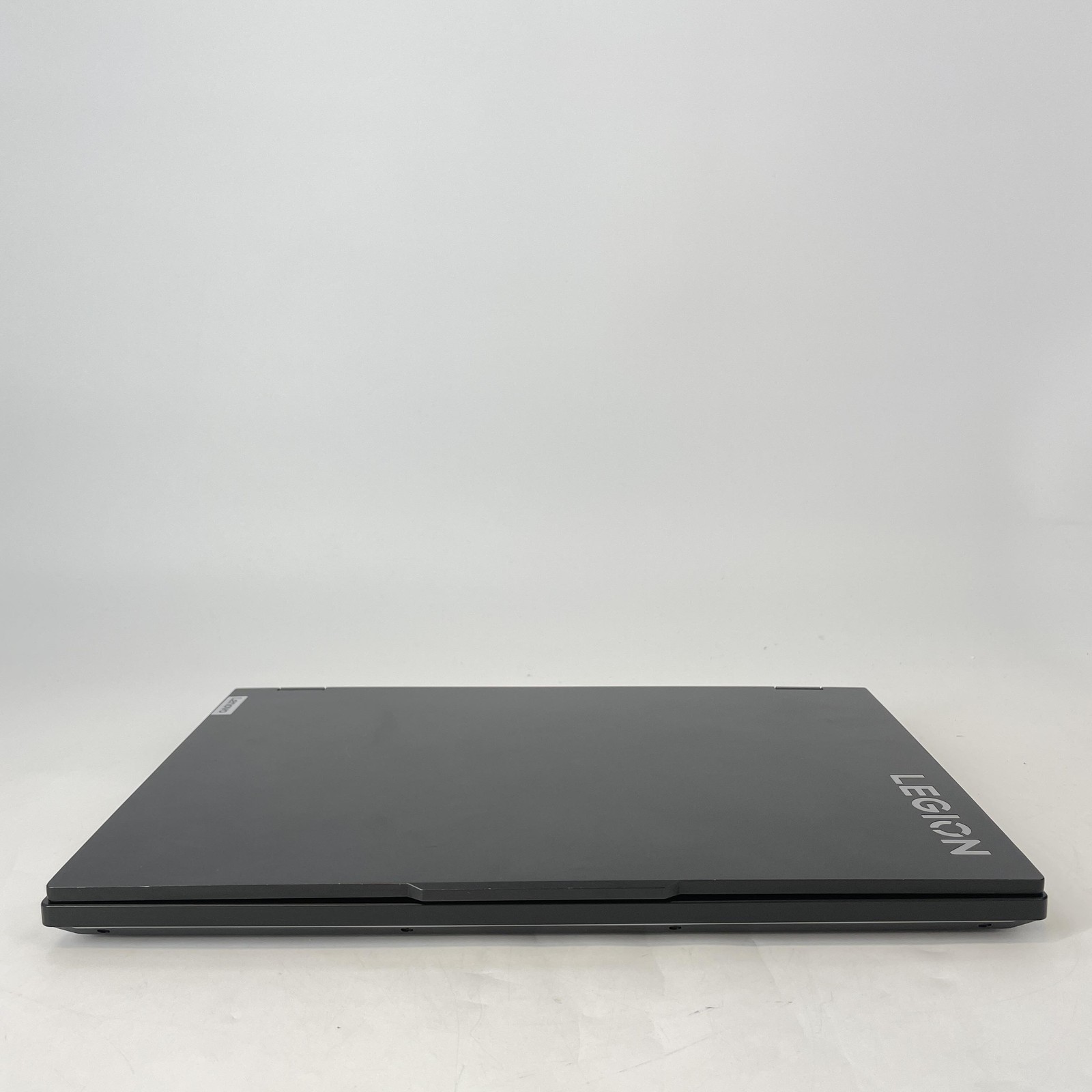 Lenovo Legion Pro 7i Gen 9 16 240Hz QHD+ 2.2GHz i9-14900HX 32GB 1TB/1TB RTX 4080