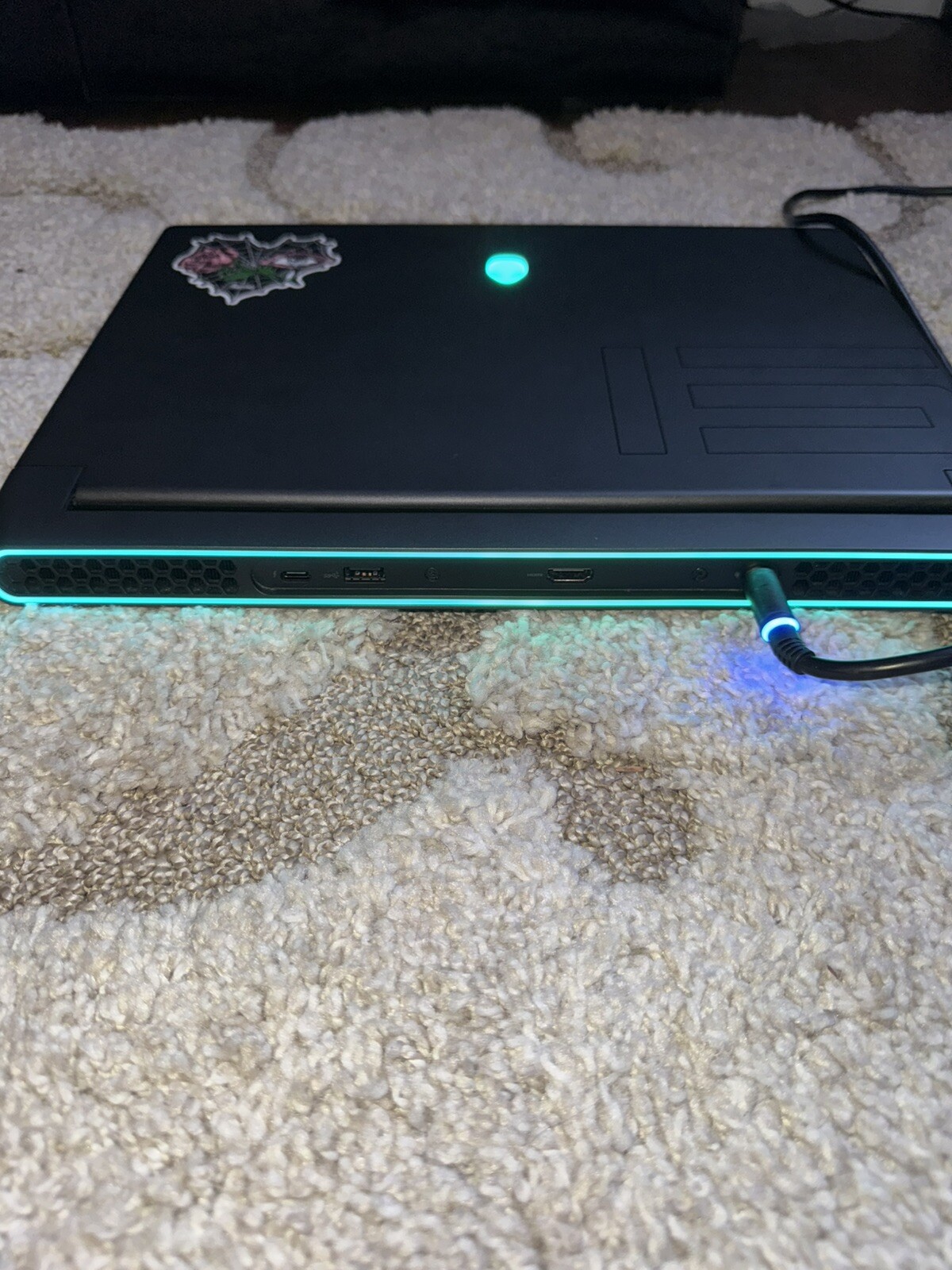 Alienware M15 R7, Specs Are In The Pics