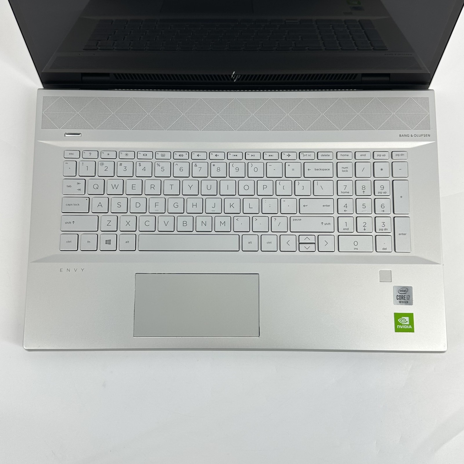 HP Envy 17 Silver FHD i7-10510U 1.80GHz 32GB 1TB SSD MX250 Good