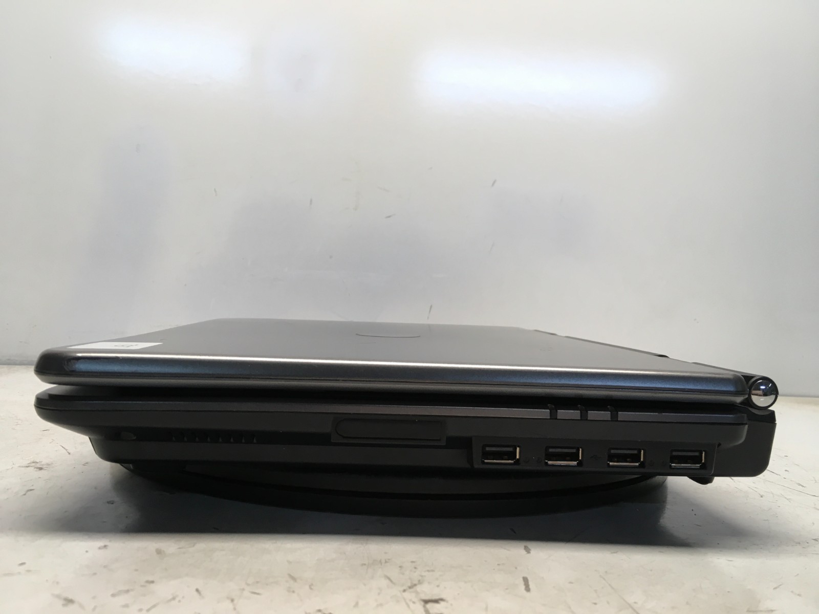 WinBook V400 Intel Celeron M 1.8GHz 512 MB NO HDD