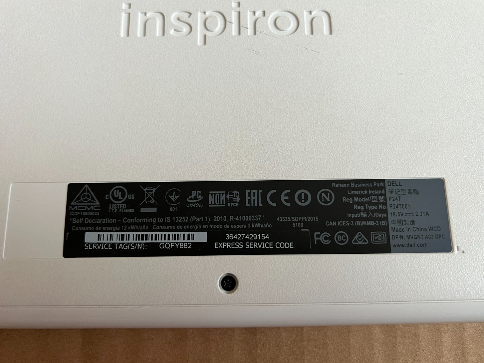 11.6″ Dell Inspiron P24T001 EMMC HDD White Laptop – PARTS – DISPLAY BROKEN